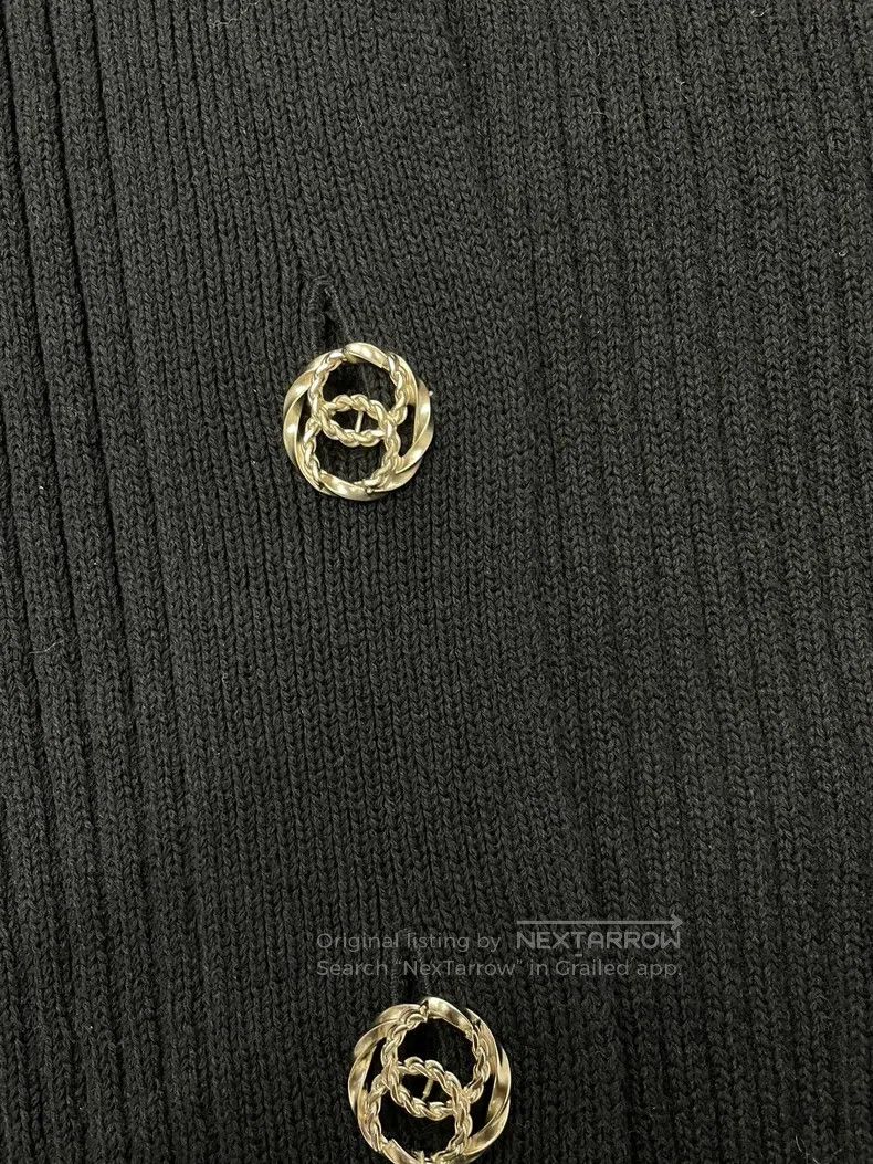 Chanel Chanel Black gold buckle knitted cardigan coat Size S / US 4 / IT 40 - 2 Thumbnail