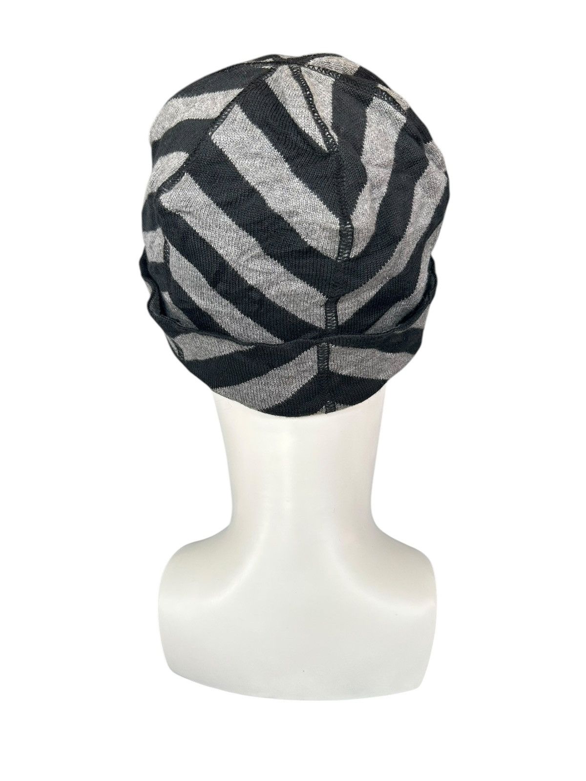 Vivienne Westwood Rare Vivienne Westwood Chapeaux Stripe Rare Beanie Hats ☠️☠️ Size ONE SIZE - 5 Thumbnail