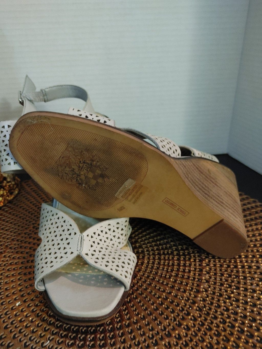 Vince Camuto Vince Camuto Delinda Wedges Size 8.5 Size US 8.5 / IT 38.5 - 6 Thumbnail