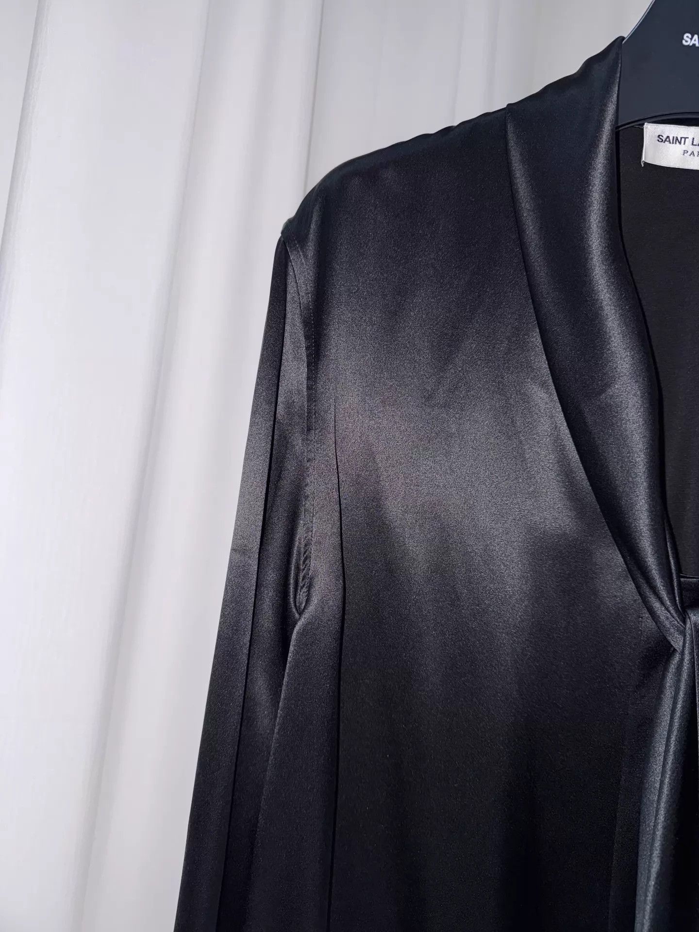 Saint Laurent Paris Saint Laurent 23FW Runway Silk Tie Shirt Black 37XS Size US XS / EU 42 / 0 - 4 Thumbnail