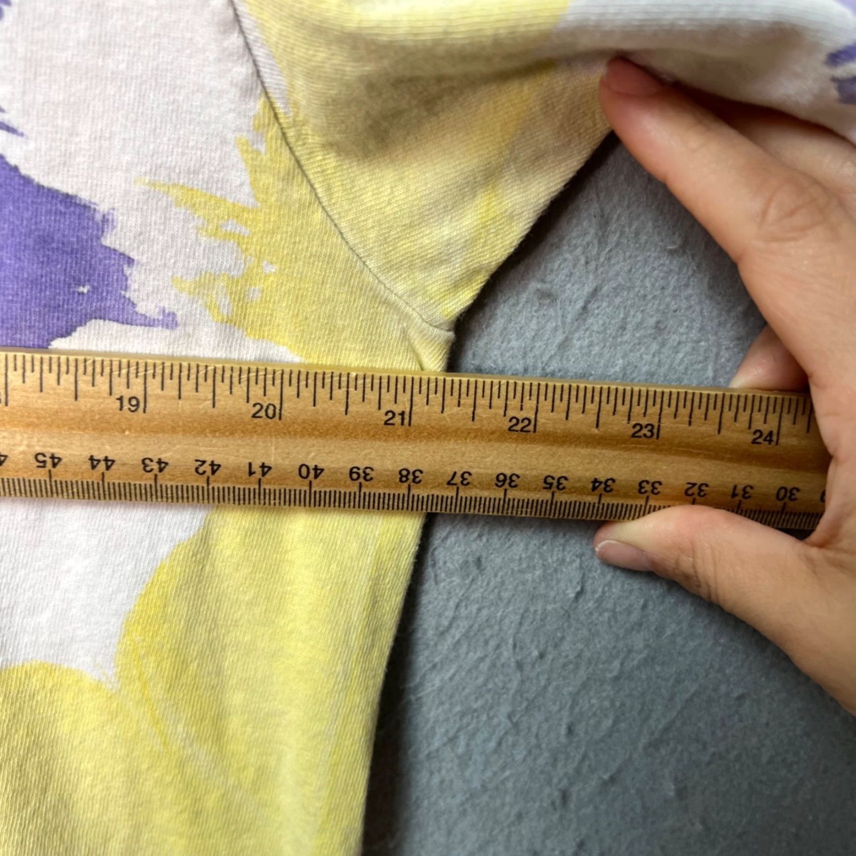 Vintage VINTAGE 90s Tie-Dye Yellow & Purple Graphic T-Shirt XL Sof Tee Mens Short Sleeve Crew Neck Cotton Made In USA 1990s Theme 90s Size US XL / EU 56 / 4 - 7 Thumbnail