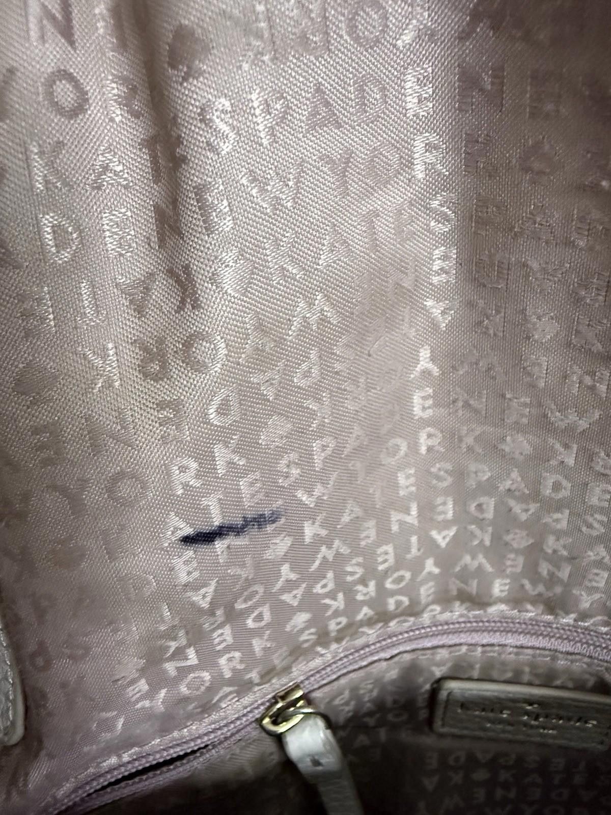 Kate Spade Kate Spade New York Pebbled Leather Crossbody Bag Off-White Size ONE SIZE - 5 Thumbnail