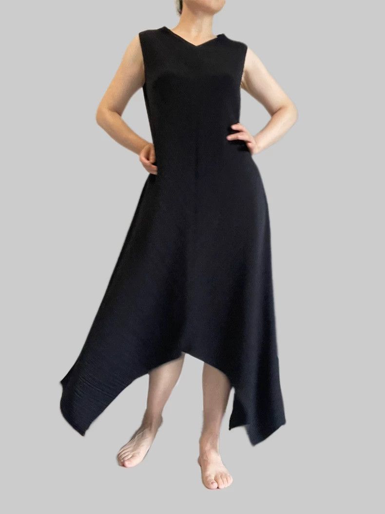 Issey Miyake Issey Miyake Irregular-shaped fishtail dress Size M / US 6-8 / IT 42-44 - 1 Thumbnail