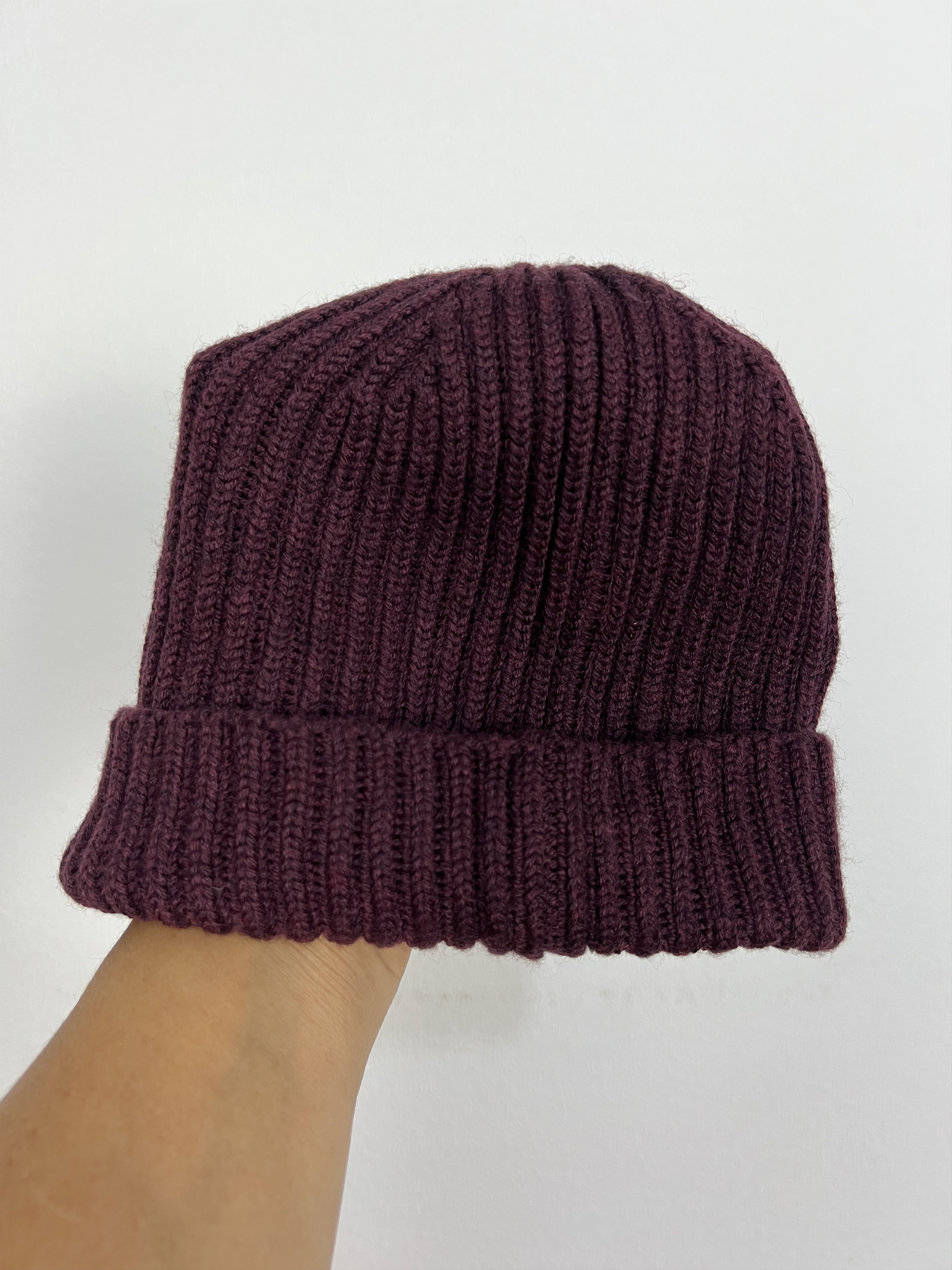 C.P. Company Ribbed Beanie Hat Cap Burdundy Rare Hype Y2K Google Kids Size ONE SIZE - 2 Thumbnail