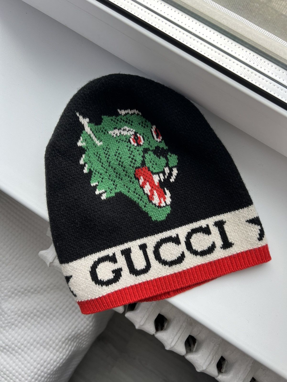 Gucci snake beanie online