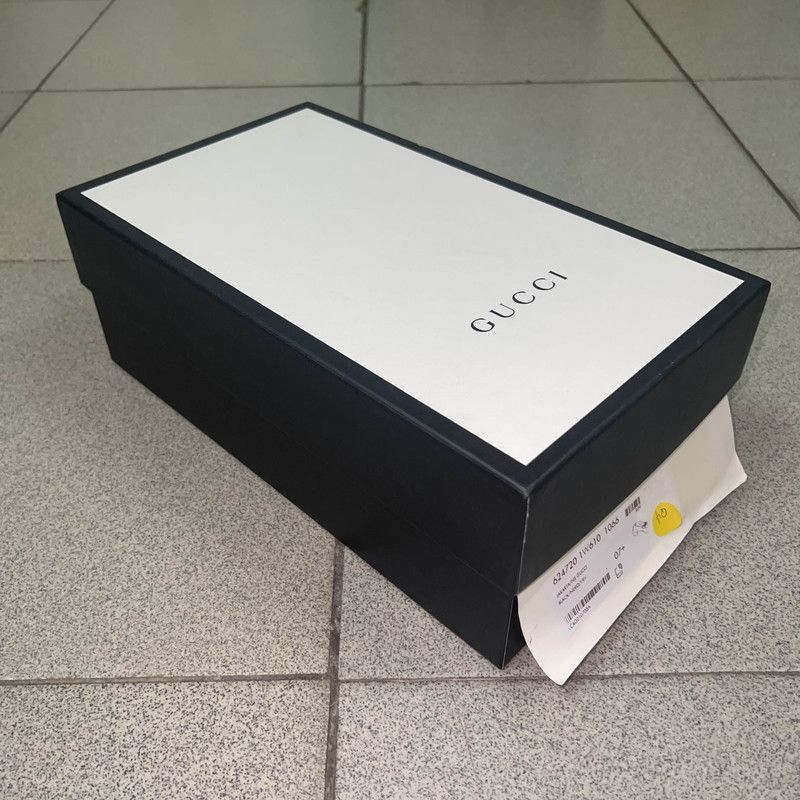 Gucci Gucci Interlocking Black Leather Loafers for Men - Size US 8 / EU 41 - 6 Thumbnail