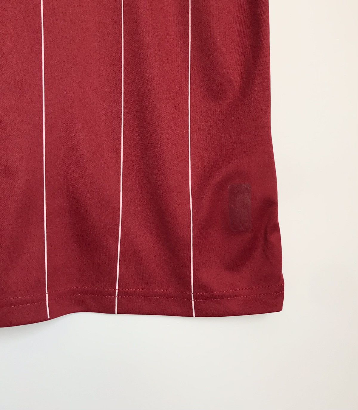 New Balance New Balance Liverpool FC 2016/17 Home Tee Size US XL / EU 56 / 4 - 5 Thumbnail