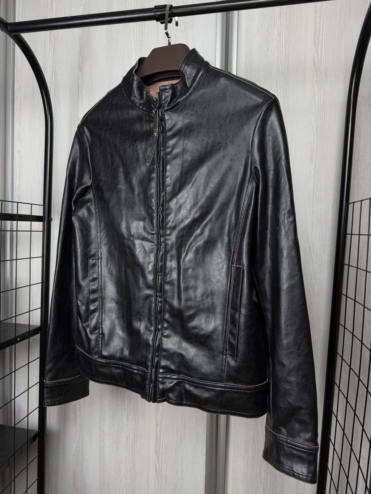 Ferre GF Ferre Jeans black faux leather bomber jacket size L Size US L / EU 52-54 / 3 - 5 Thumbnail