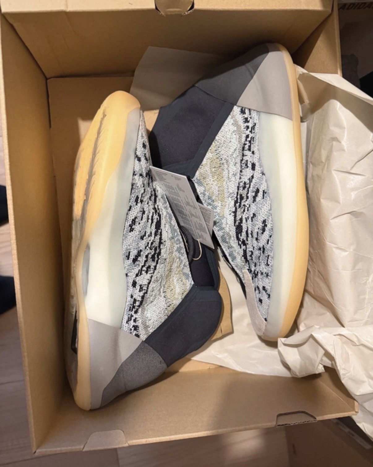 Yeezy adidas Yeezy QNTM Sea Teal Size US 7 / EU 40 - 5 Thumbnail