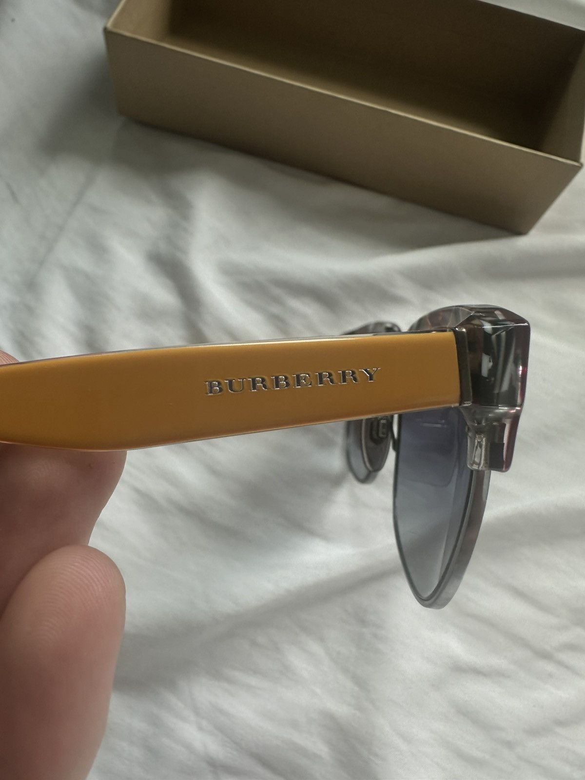 Burberry Burberry Blue Shaded Sunglasses Size ONE SIZE - 3 Thumbnail