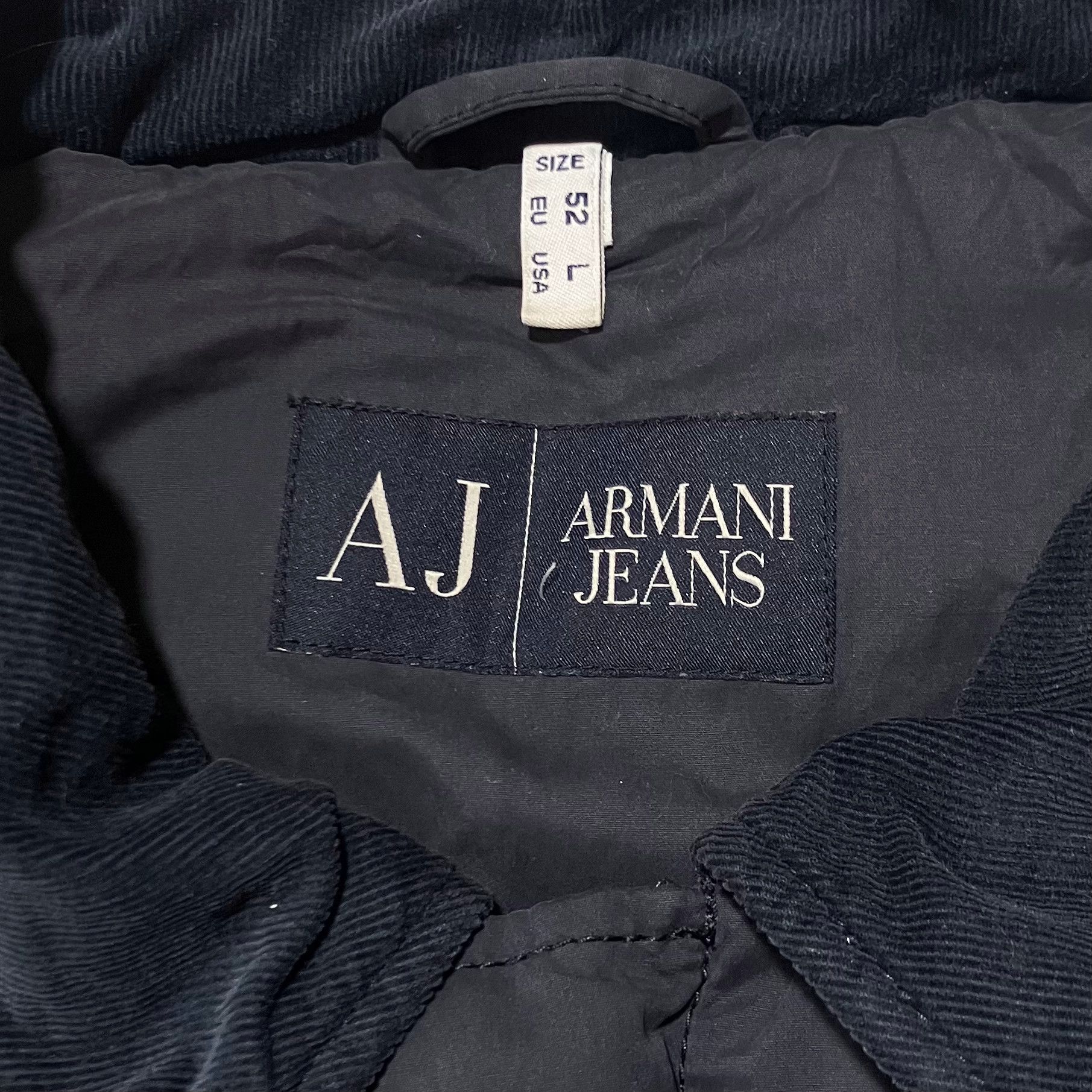 Giorgio Armani Armani Jeans vintage corduroy collar navy blousons Size US L / EU 52-54 / 3 - 5 Thumbnail