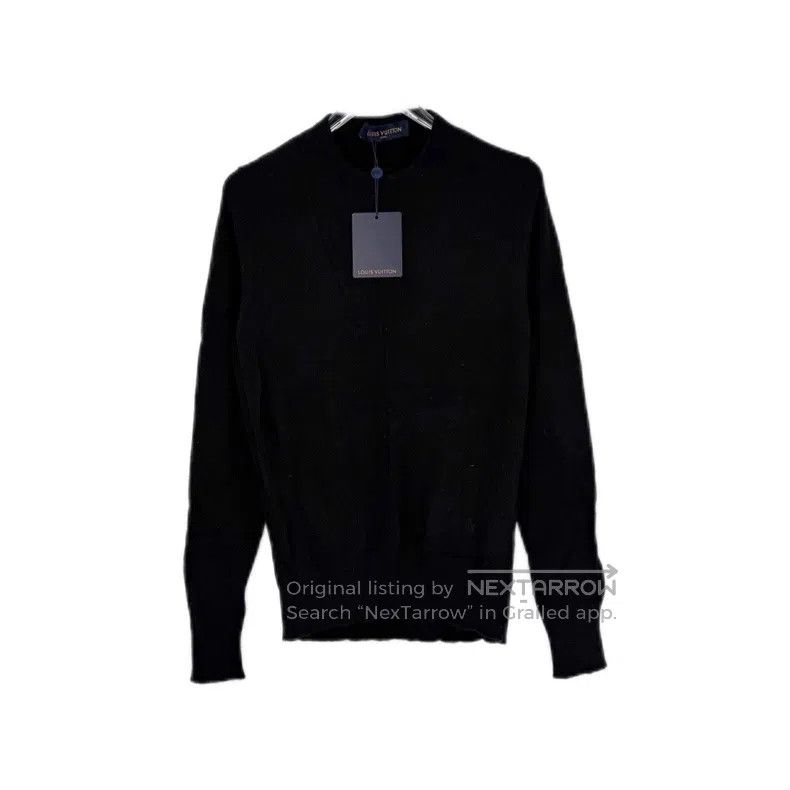 Louis Vuitton Louis Vuitton Black small logo embroidered cashmere sweate Size US XS / EU 42 / 0 - 1 Thumbnail