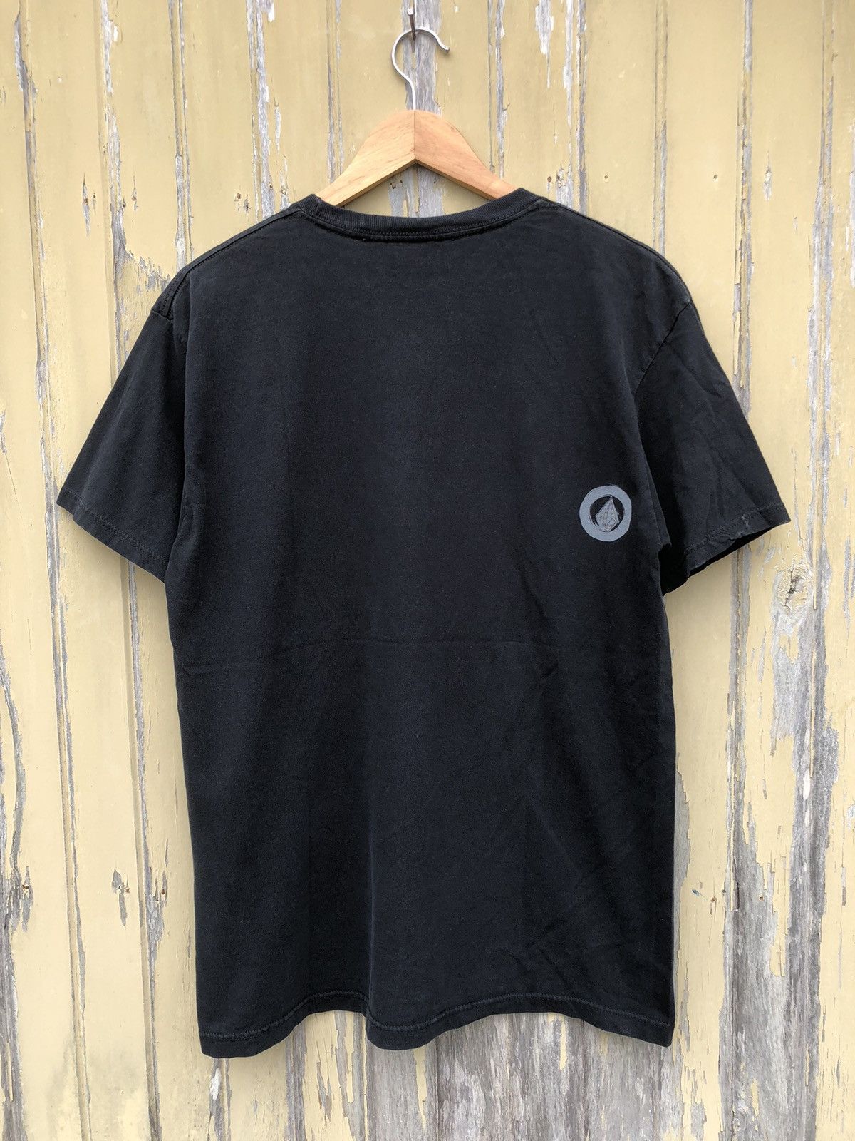 Vintage × Volcom Vintage Y2K Volcom Big Logo Tshirts Size US L / EU 52-54 / 3 - 8 Thumbnail