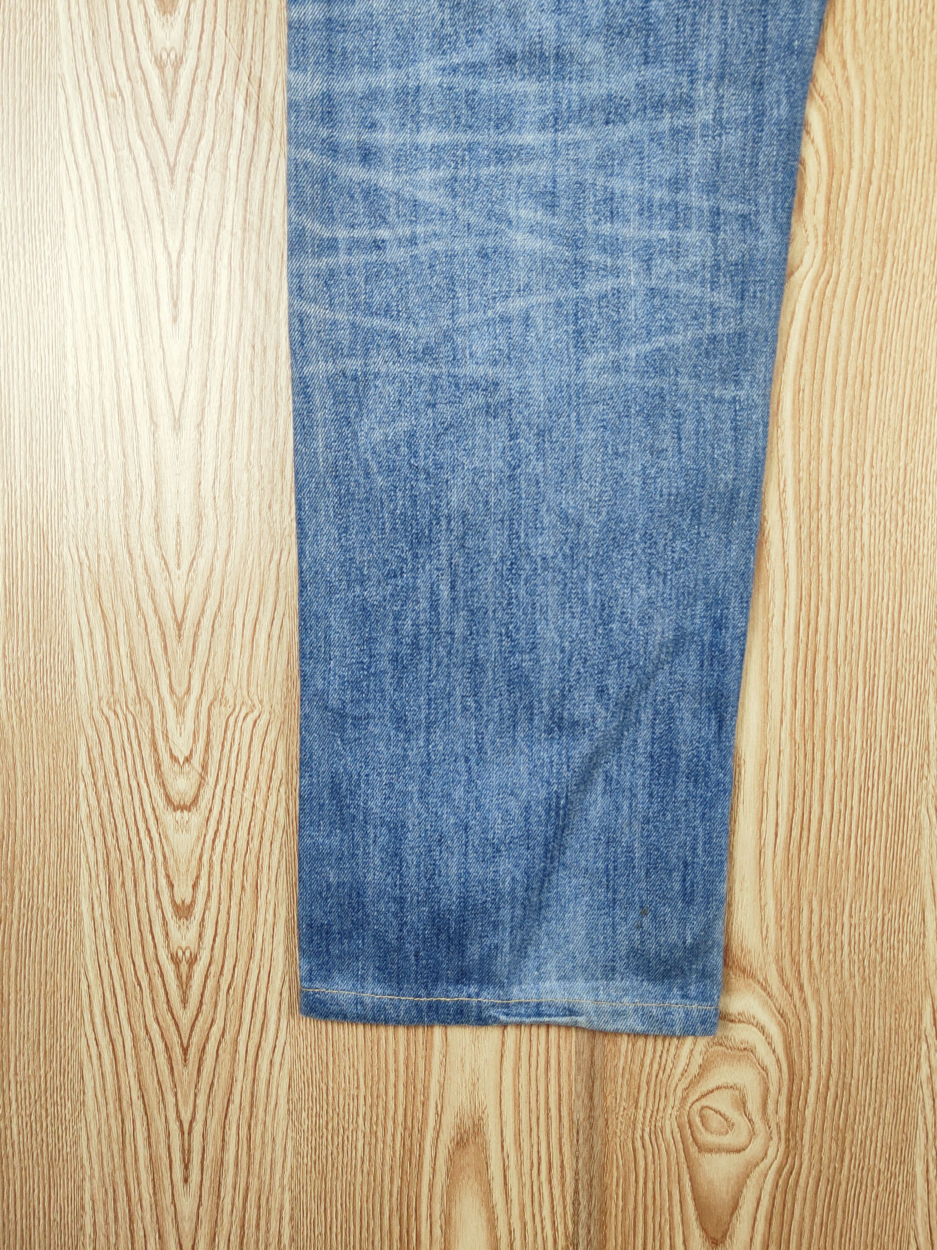 Japanese Brand Uniqlo Blue Faded Distressed Ripped Jeans #S2718 Size US 37 - 10 Thumbnail