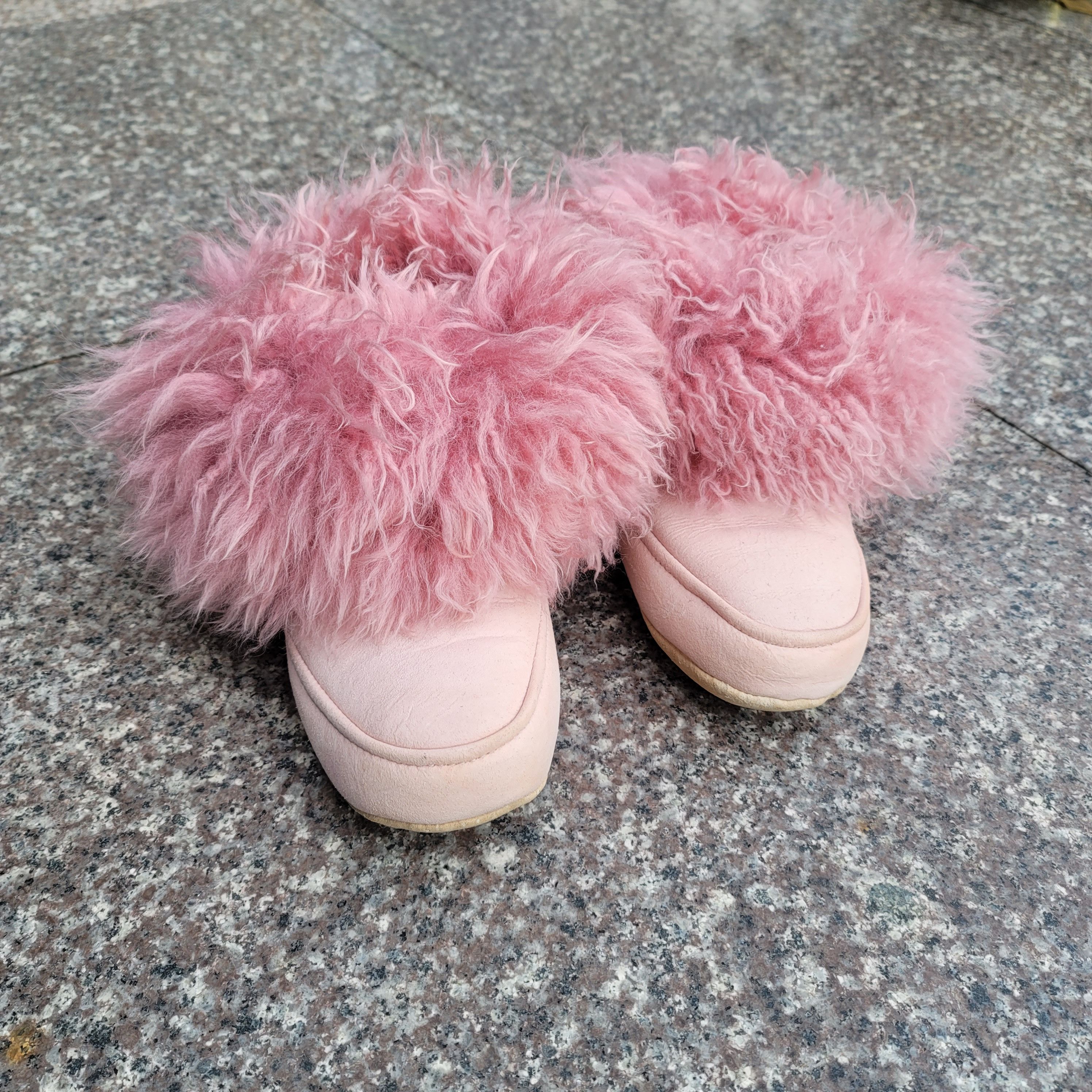 Other Authentic sheepskin slippers Size US 8 / IT 38 - 1 Thumbnail