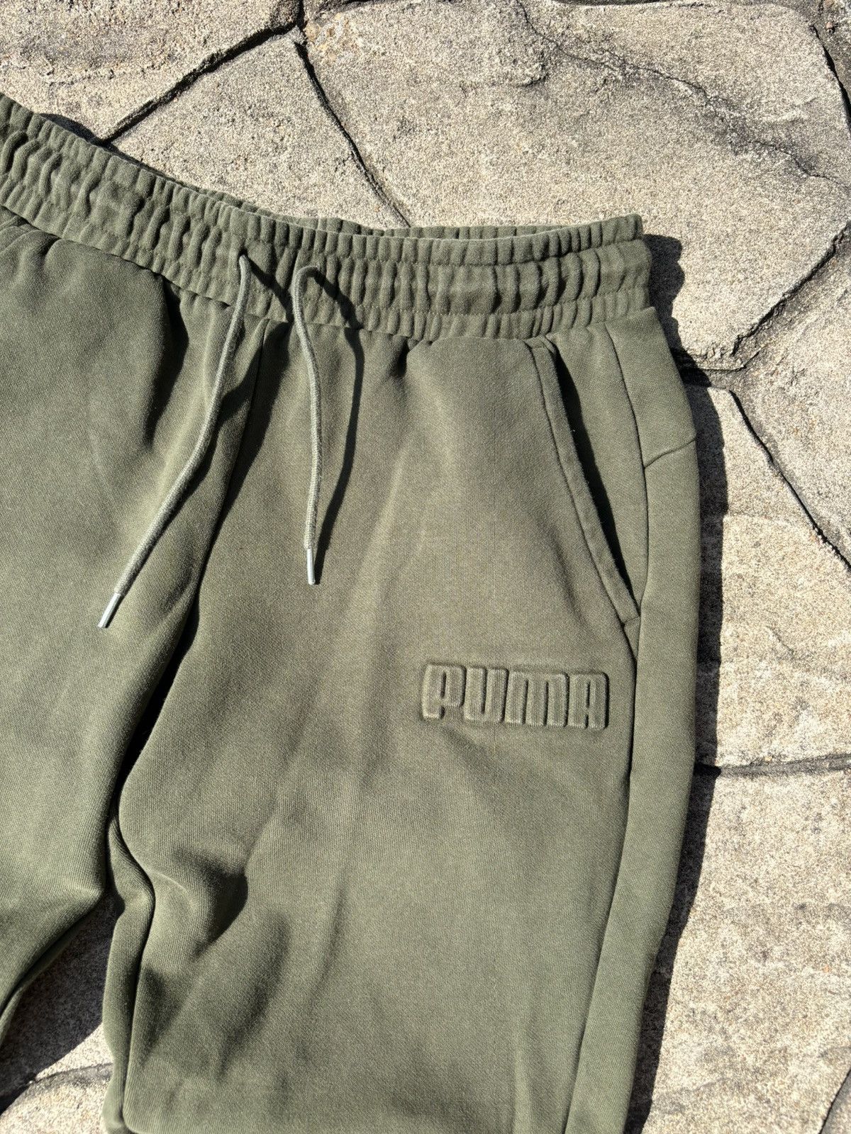 Puma × Vintage Y2K Puma Forrest Green Athletic Fit Joggers Size US 34 / EU 50 - 3 Thumbnail