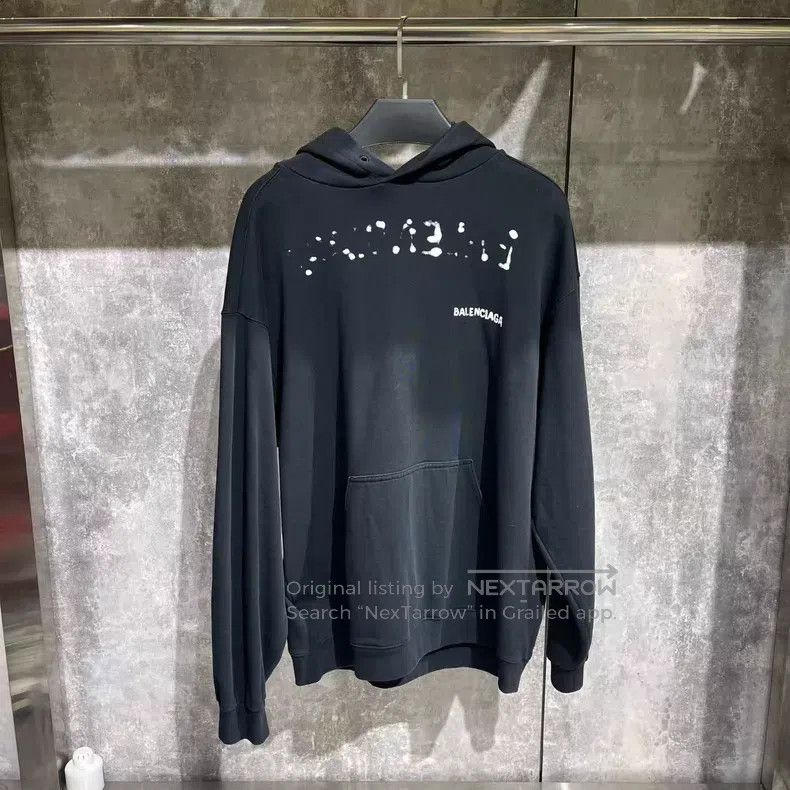 Balenciaga Balenciaga Graffiti Logo Hoodie Size US M / EU 48-50 / 2 - 1 Thumbnail