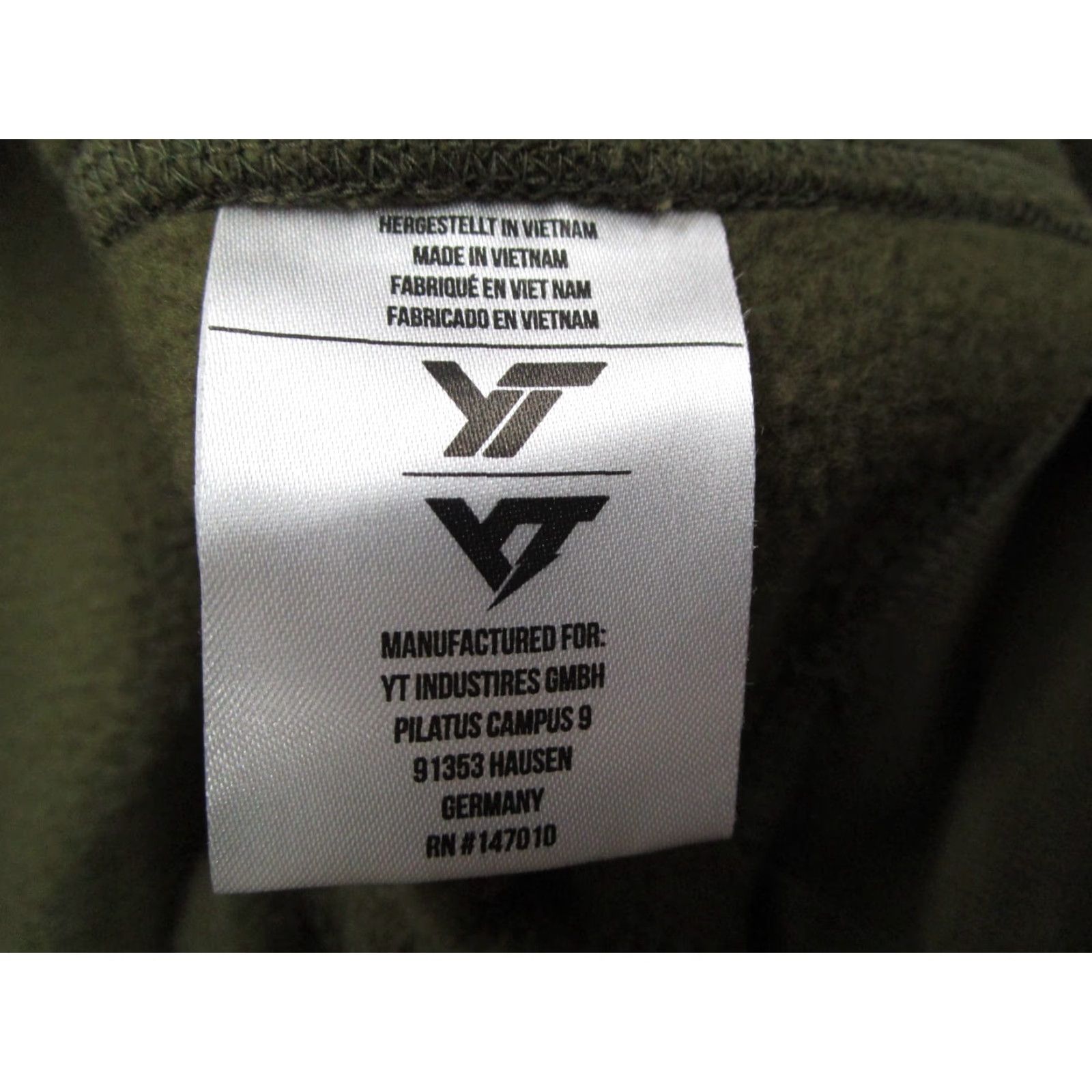 Industrie YT Industries Hoodie Mens Medium Green Fleece Crew Neck Pullover Graphic Bike Size US M / EU 48-50 / 2 - 3 Thumbnail