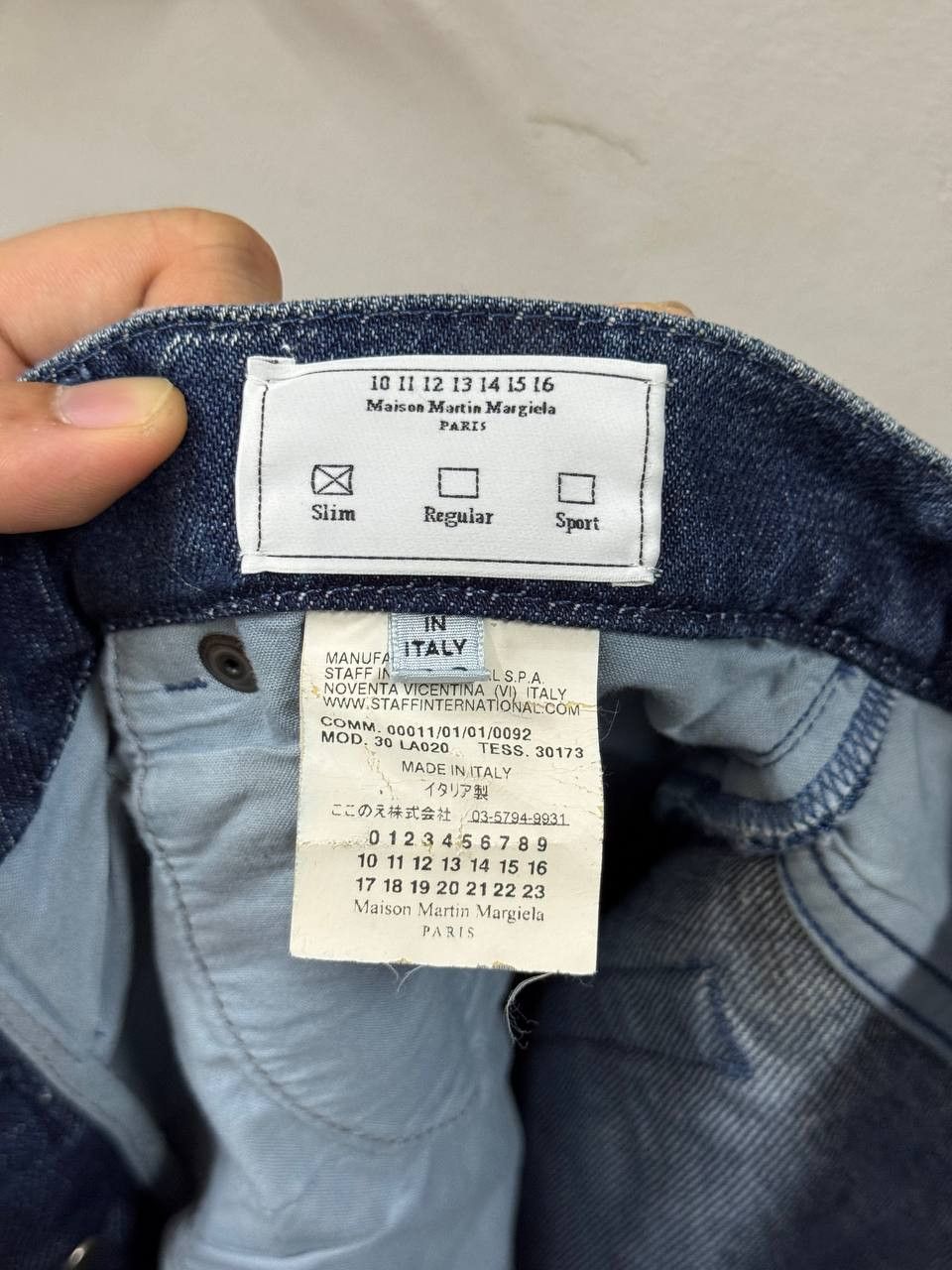 Maison Margiela AW09 Maison Martin Margiela Flocked White Paint Denim Size US 30 / EU 46 - 6 Thumbnail