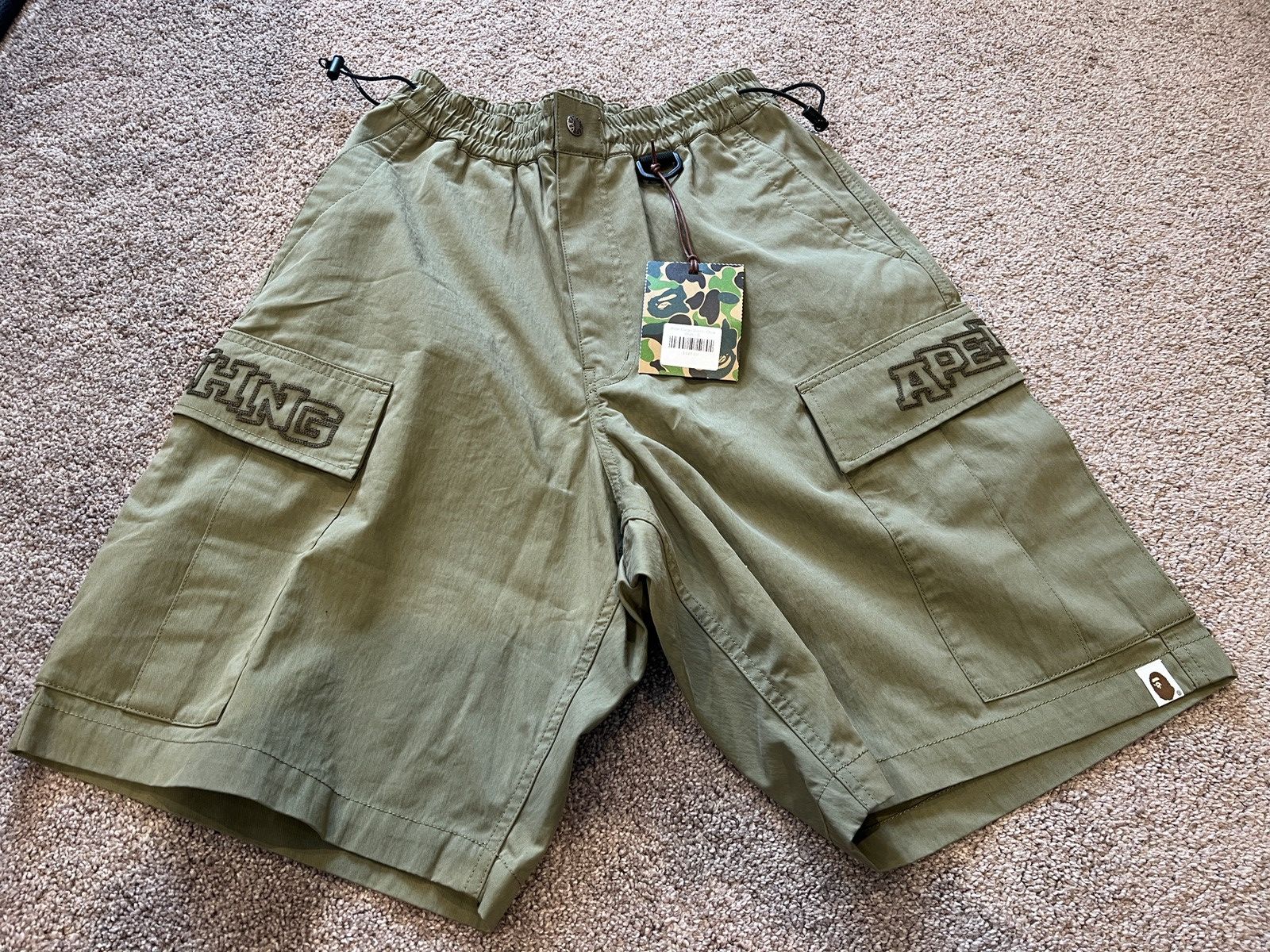 Bape Wide Cargo Shorts Size US 30 / EU 46 - 1 Thumbnail