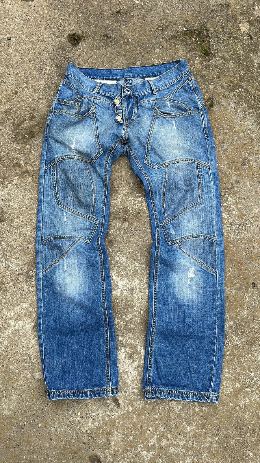 Japanese Brand × Vintage Crazy Vintage Avantgarde Jeans Size US 32 / EU 48 - 1 Thumbnail