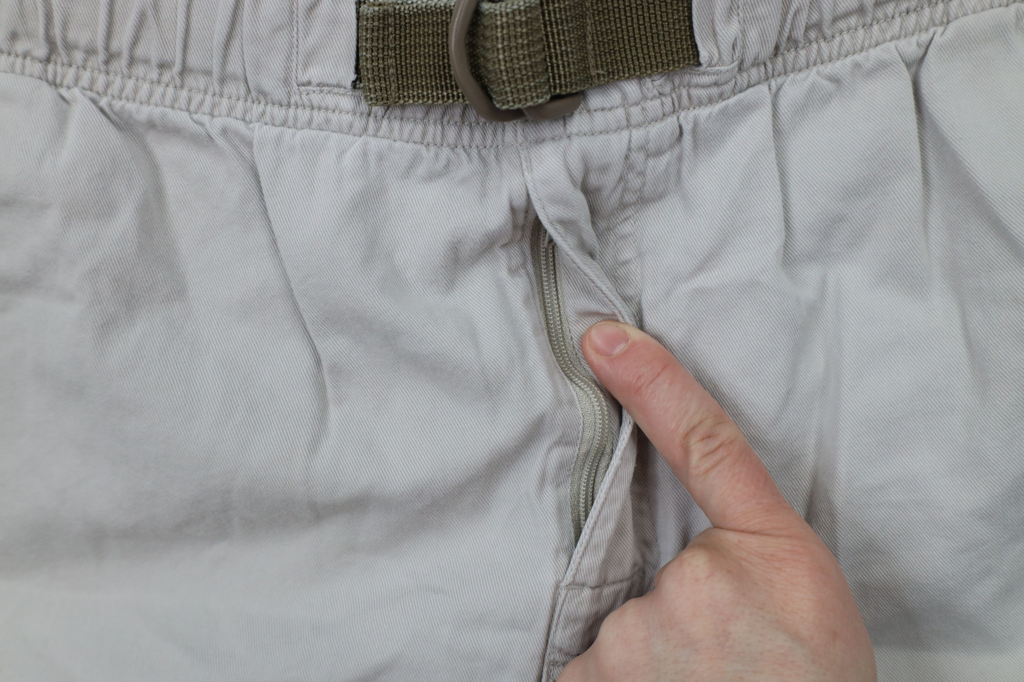 Columbia × Vintage Vintage 90s Columbia Belted Above Knee Shorts Beige Cotton Size US 36 / EU 52 - 6 Thumbnail