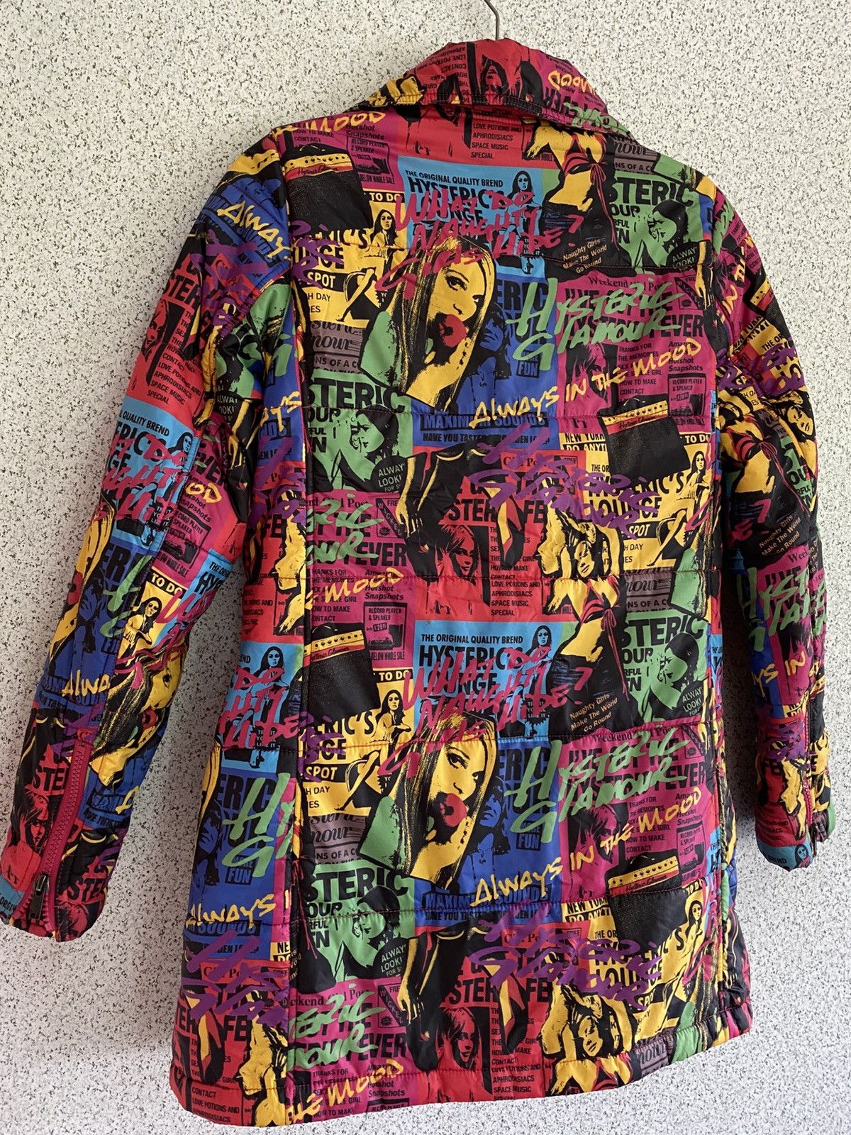 Hysteric Glamour Hysteric Glamour Comic Print Puffer–Iconic Multi Clr Jacket Size S / US 4 / IT 40 - 13 Thumbnail