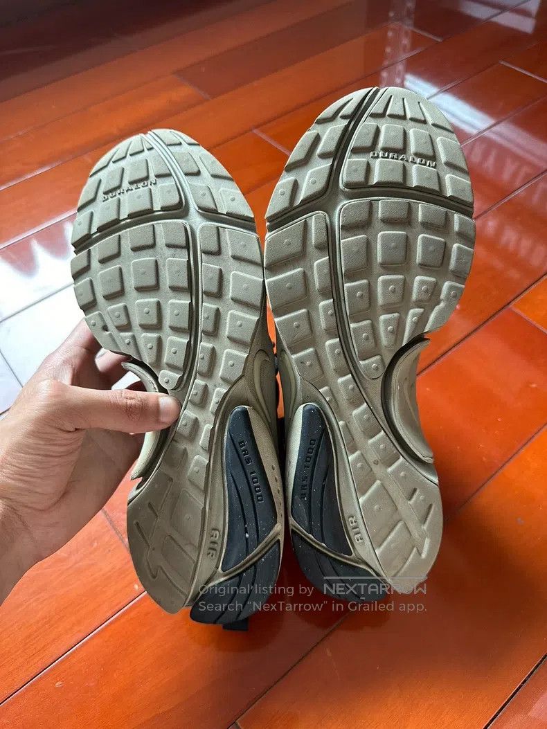 Acronym Acronym size XS Color-matched sneakers Size US 6 / EU 39 - 6 Thumbnail