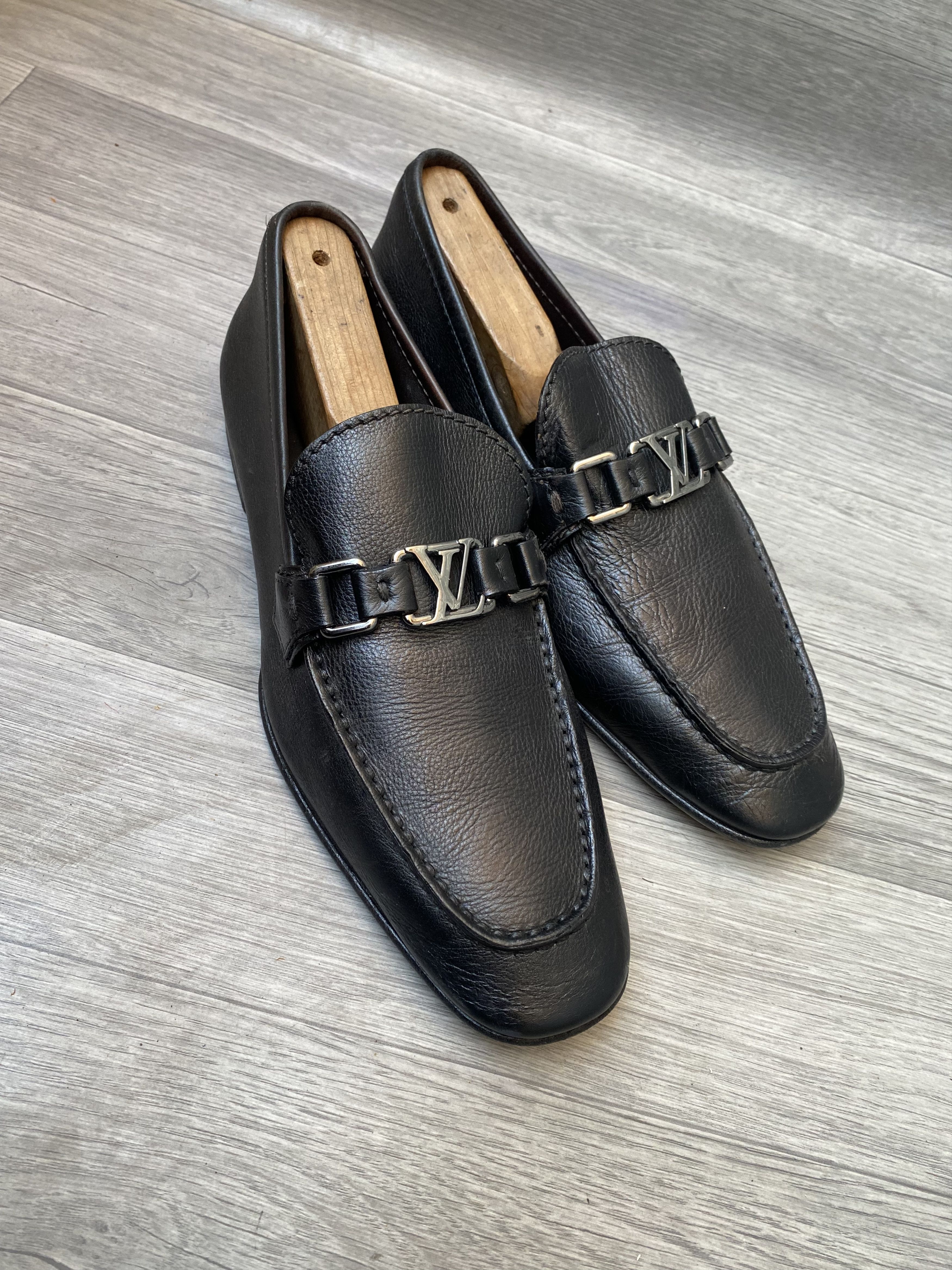 Louis Vuitton Louis vuitton logo black leather penny loafers Size US 8.5 / EU 41-42 - 4 Thumbnail