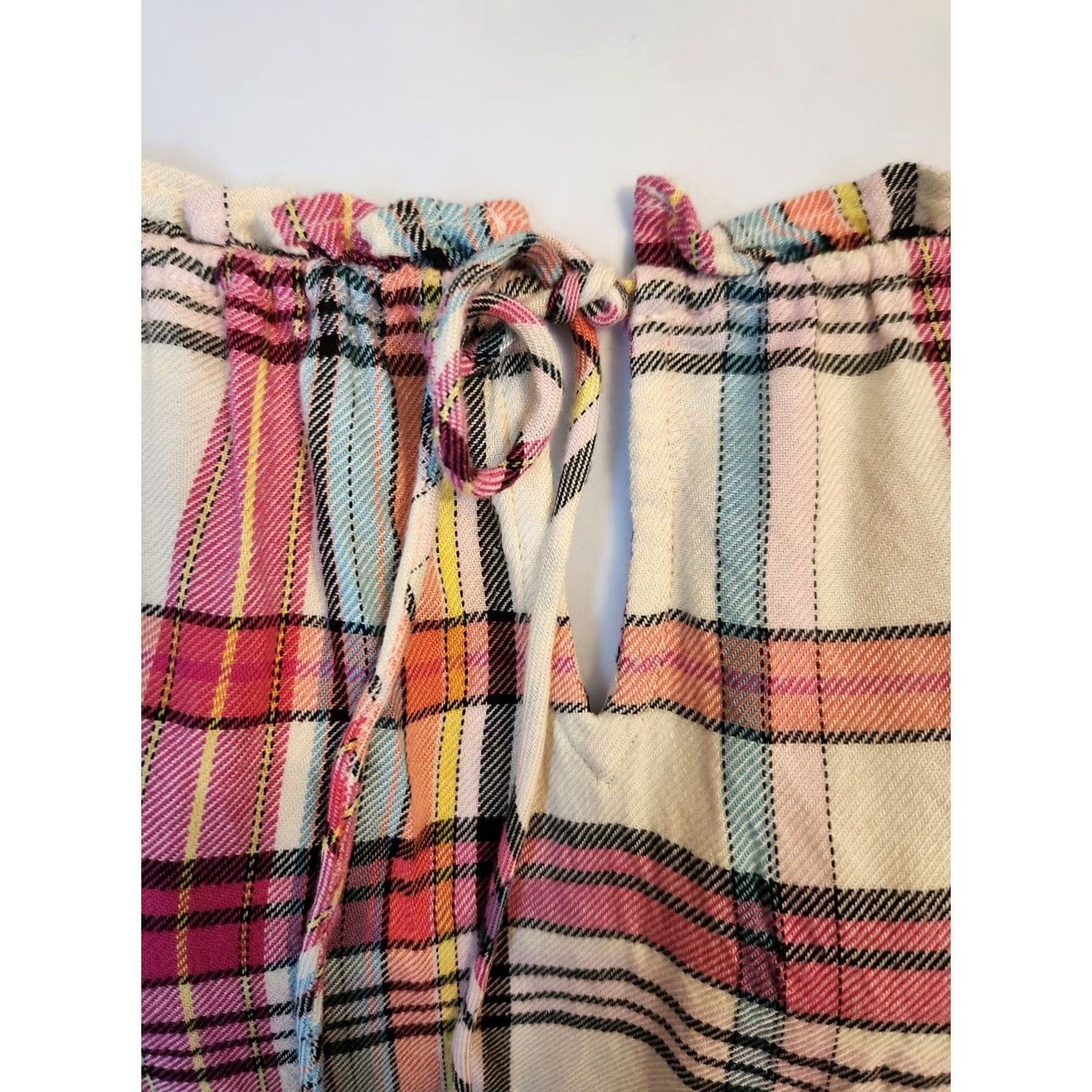 Vintage Lane Bryant Top Womens 18/20 White Plaid Flannel Blouson Red Blue Measurements Description Size XXL / US 16-18 / IT 52-54 - 2 Thumbnail
