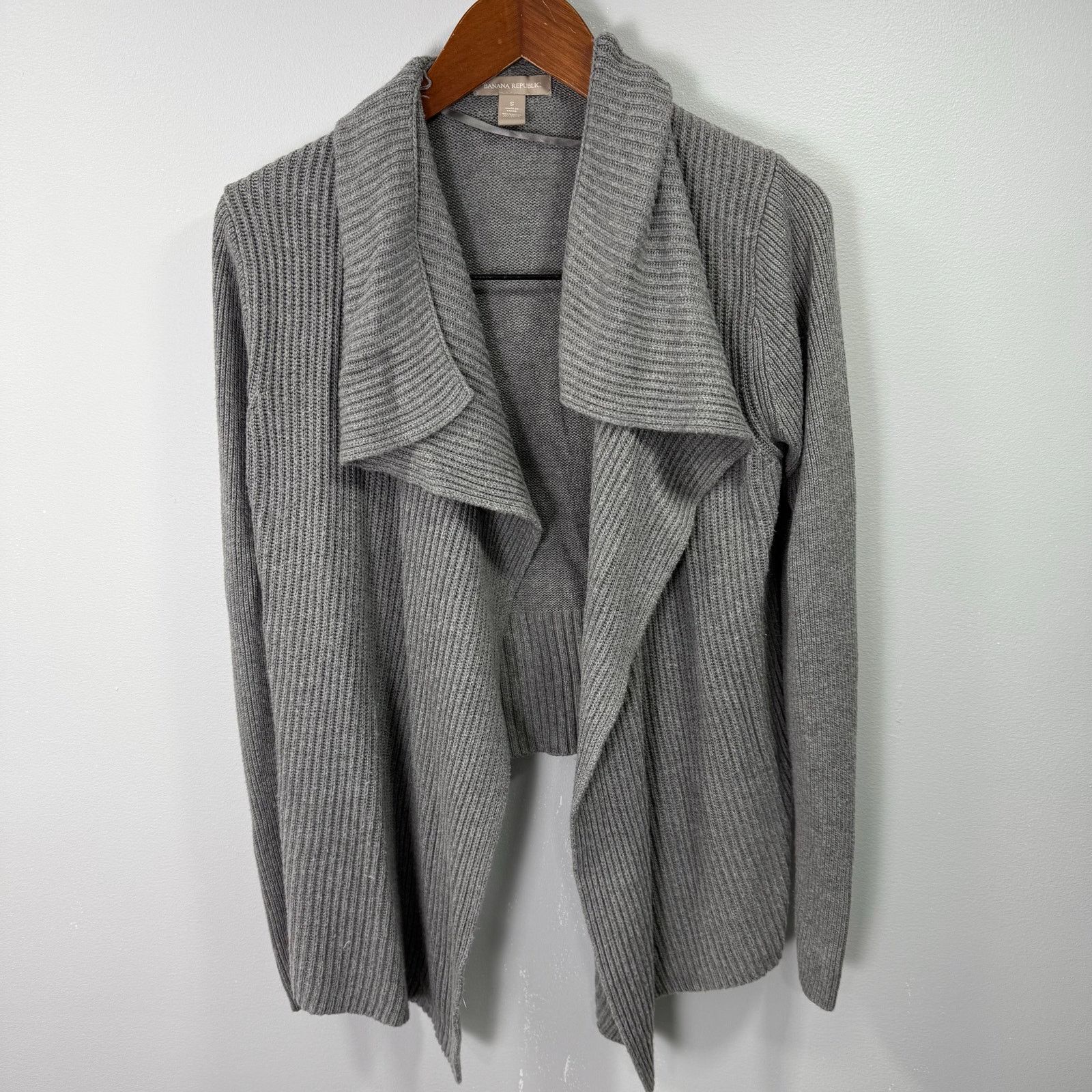 Banana Republic Banana Republic Women’s Sweater Cardigan sz S Chunky #G579 Size S / US 4 / IT 40 - 5 Thumbnail