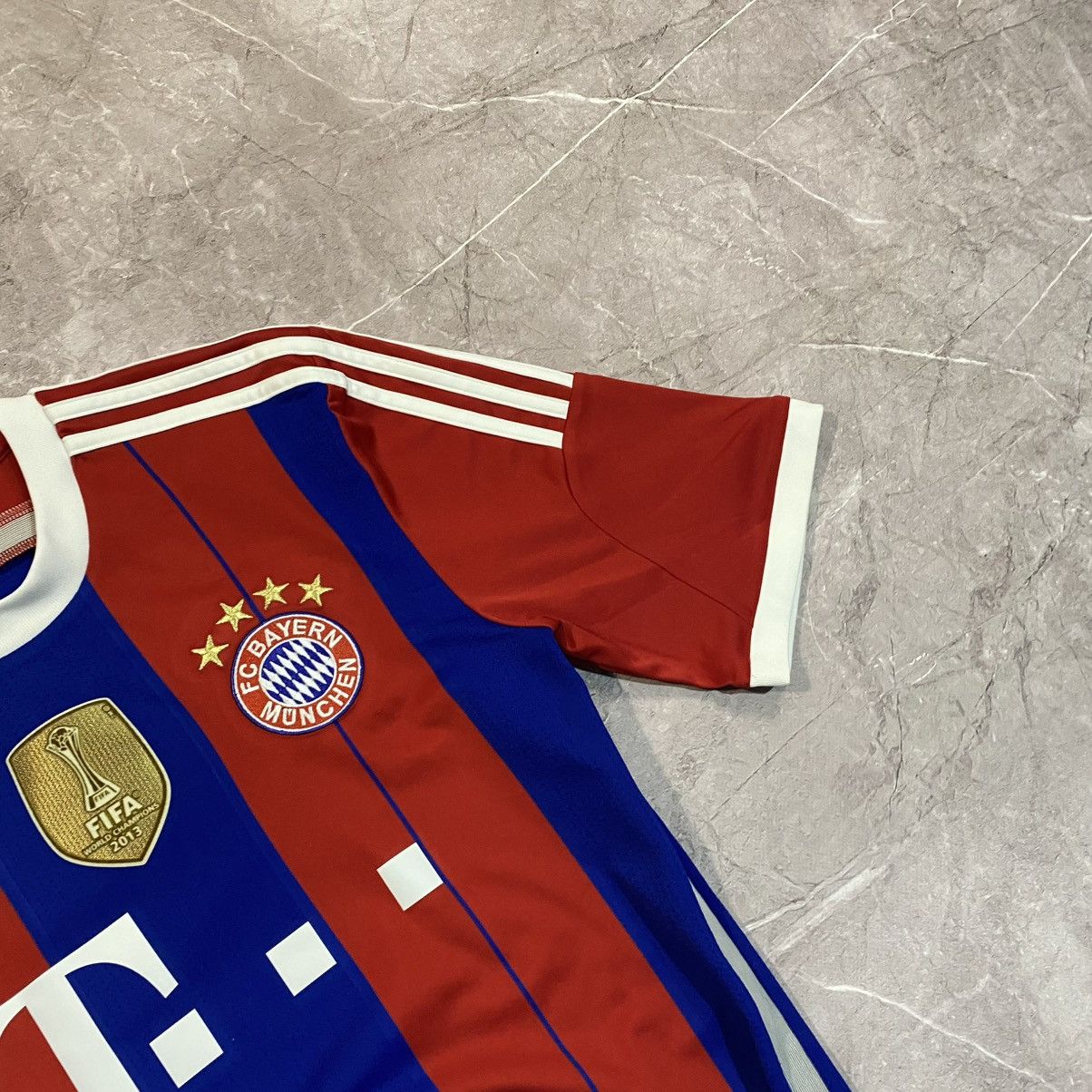 Adidas VINTAGE ADIDAS BAYERN MUNICH TEE BUNDES LIGA SOCCER JERSEY Size US S / EU 44-46 / 1 - 5 Thumbnail