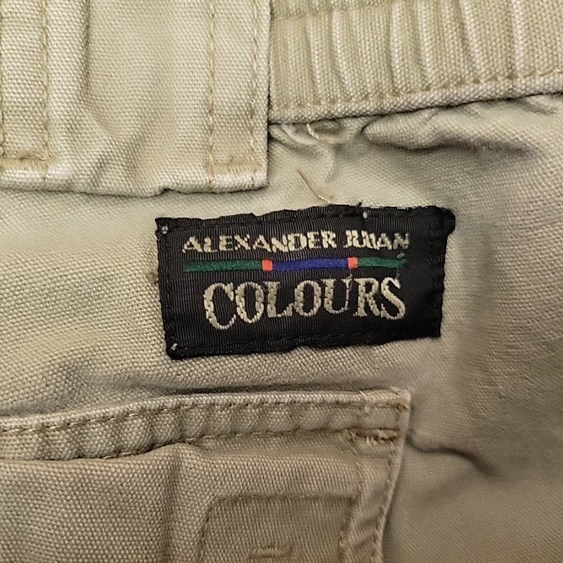 Alexander Julian VINTAGE Alexander Julian Colours Shorts Mens 38 Green Khaki Cargo Canvas Safari Outdoors Pants Thong? Size US 38 / EU 54 - 5 Thumbnail