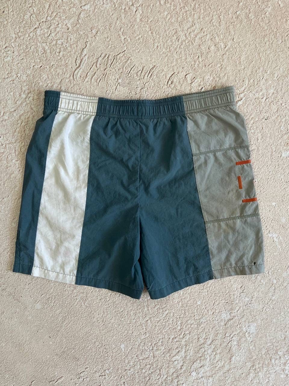 Nike × Vintage Nike vintage distressed 90s shorts Size US 30 / EU 46 - 8 Thumbnail