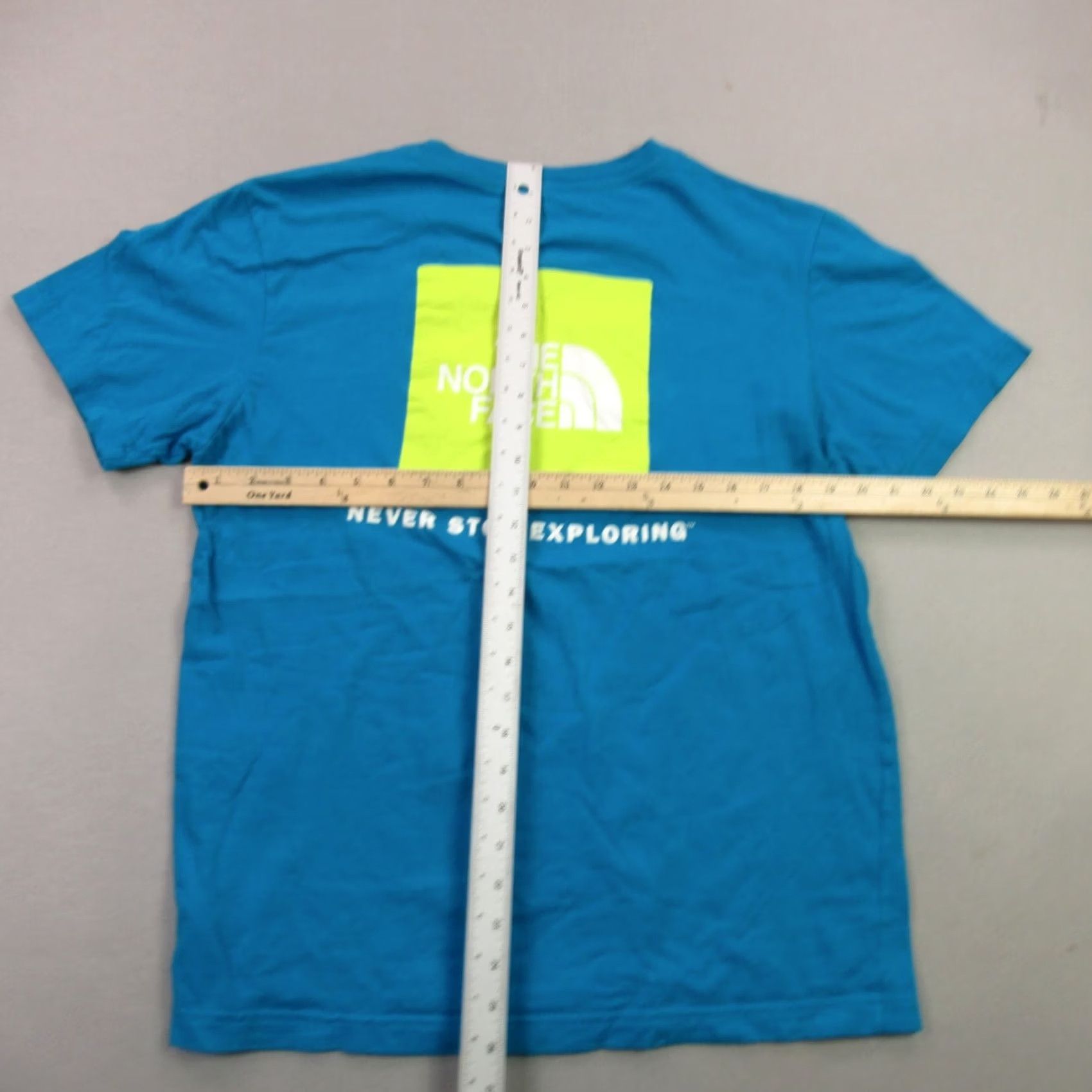 The North Face North Face Shirt Mens Medium Short Sleeve Crew Neck Outdoors Lightweight Blue Cotton Knit Logo Size US M / EU 48-50 / 2 - 6 Thumbnail