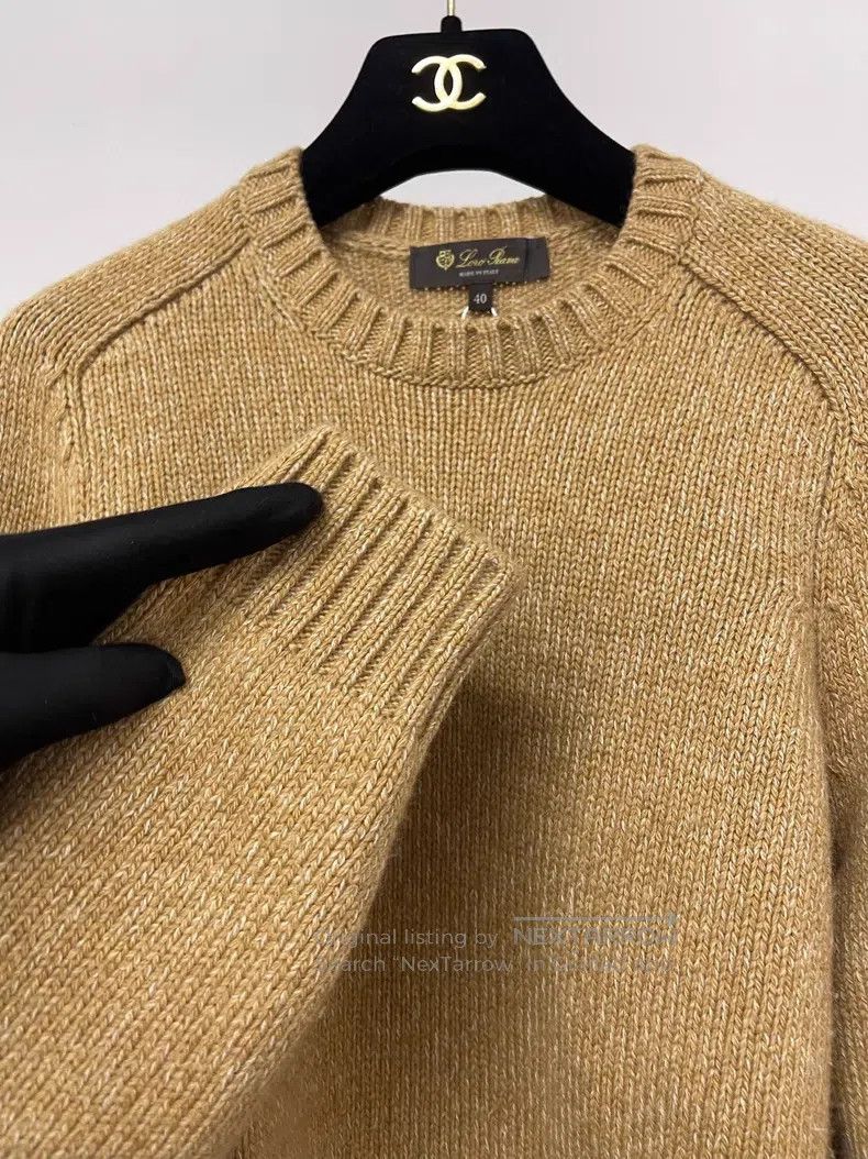Loro Piana Loro Piana Classic Round Neck Cashmere Sweater - Khaki Size XS / US 0-2 / IT 36-38 - 3 Thumbnail
