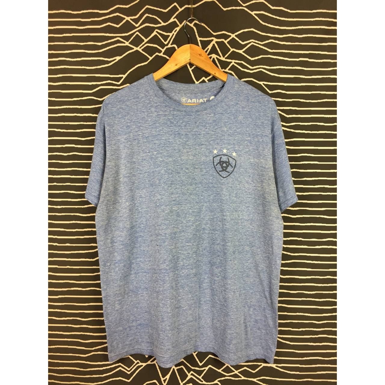 Ariat Ariat Outdoor Performance Brand Flag Logo Graphic Tee Size US L / EU 52-54 / 3 - 9 Thumbnail