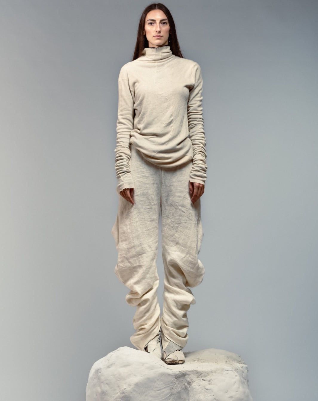 Jordan Arthur Smith Jordan Authur Smith UNDYED SINGLE LAYER TURTLENECK Size US S / EU 44-46 / 1 - 4 Thumbnail