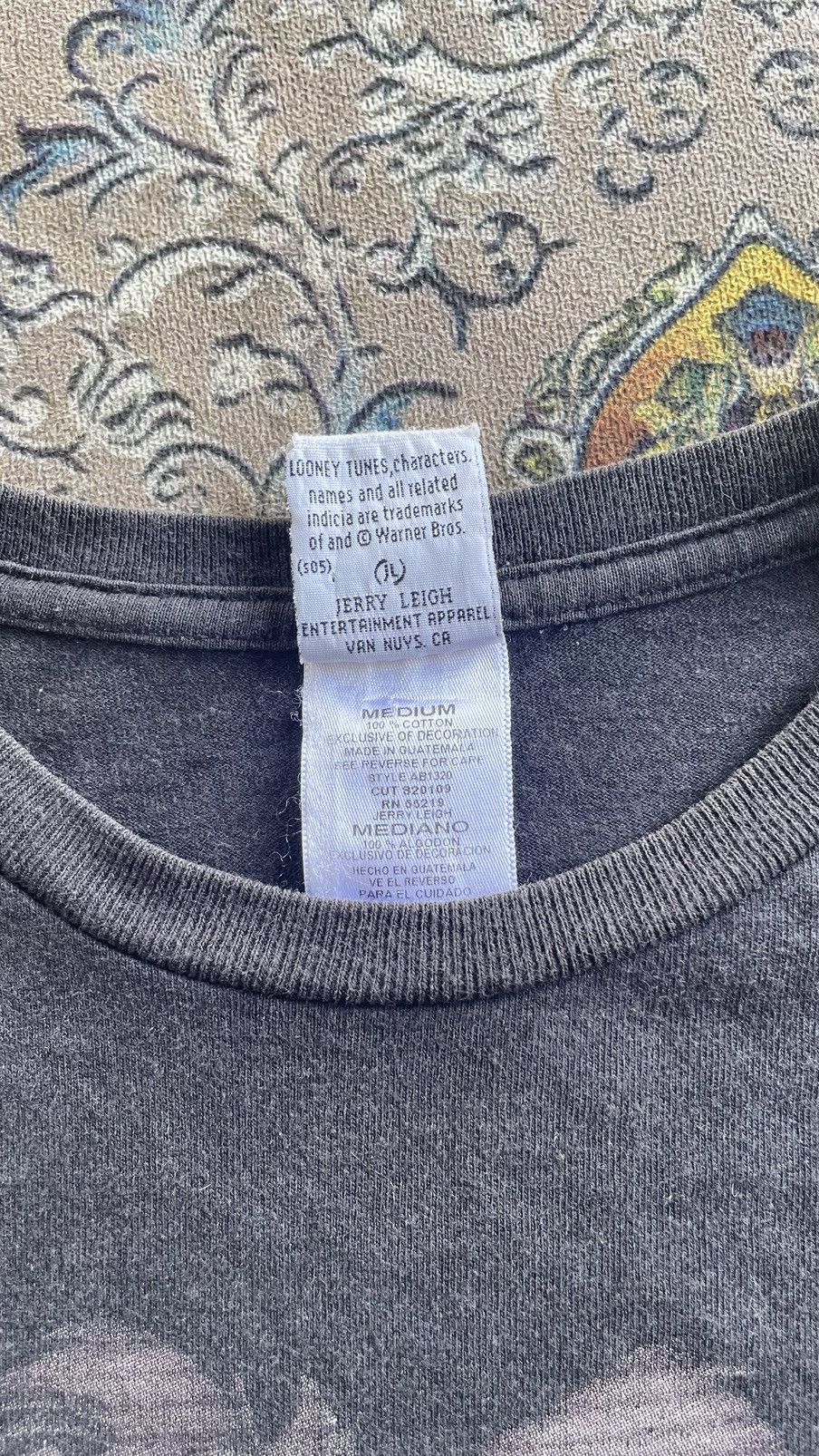 Vintage Taz mania Size US M / EU 48-50 / 2 - 3 Thumbnail