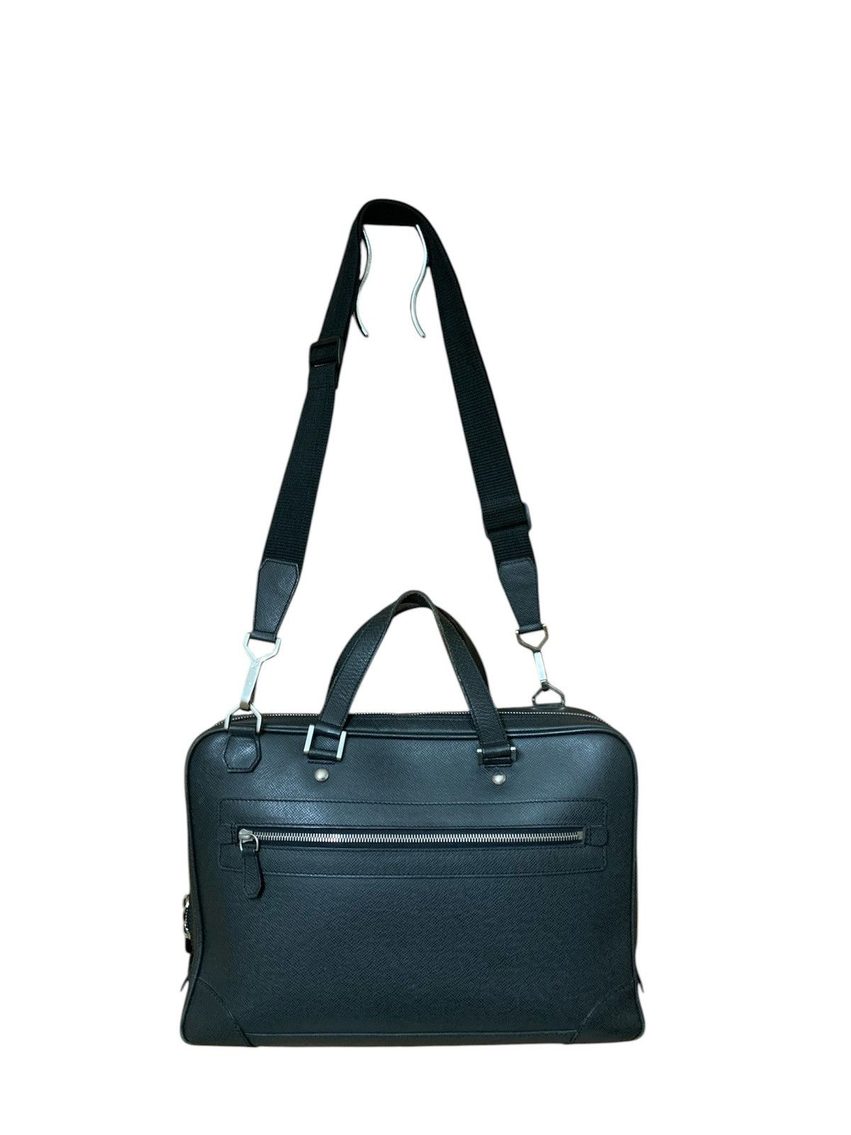 Louis Vuitton Black louis vuitton tiaga alexander briefcase business bag Size ONE SIZE - 1 Thumbnail