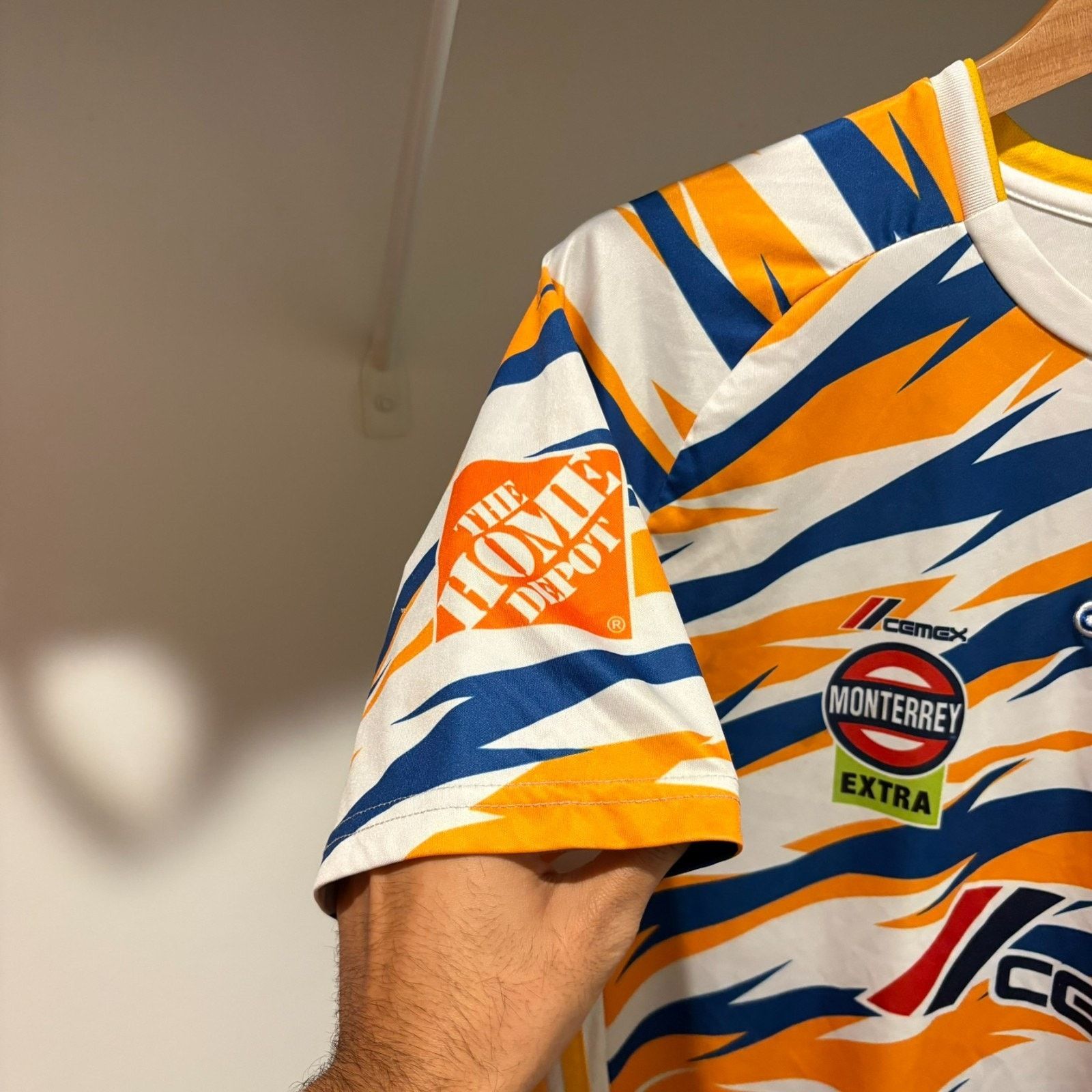 Adidas Adidas Tigres UANL 2018 Soccer Jersey Men's Size M Size US M / EU 48-50 / 2 - 5 Thumbnail