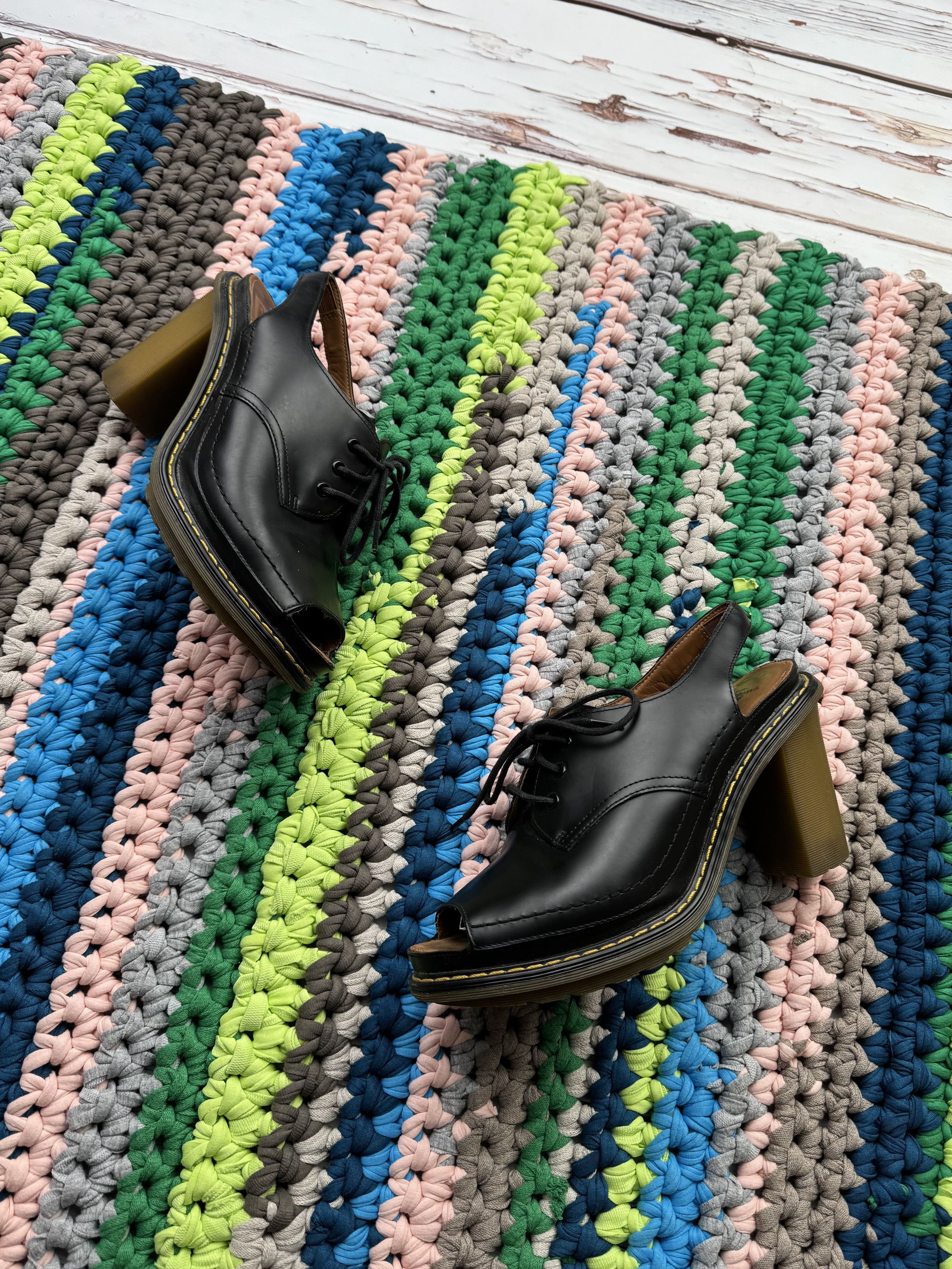 Dr Martens x Vintage Dr. Martens Vintage Leather Heel Shoes in Black, Women's (Size 7.5)