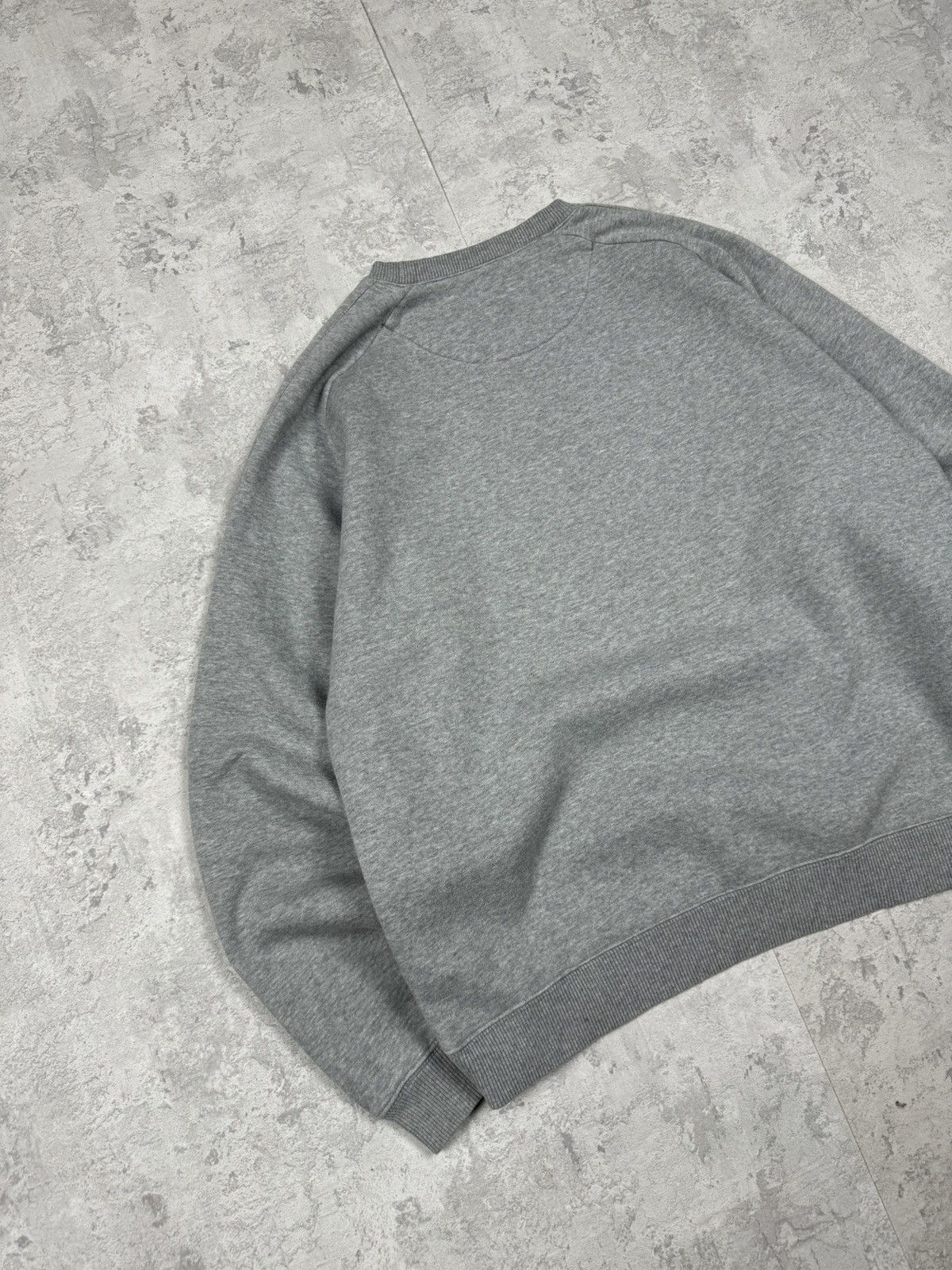 Nike Vintage Nike Y2K Sweatshirt Big Logo Size M Size US M / EU 48-50 / 2 - 8 Thumbnail