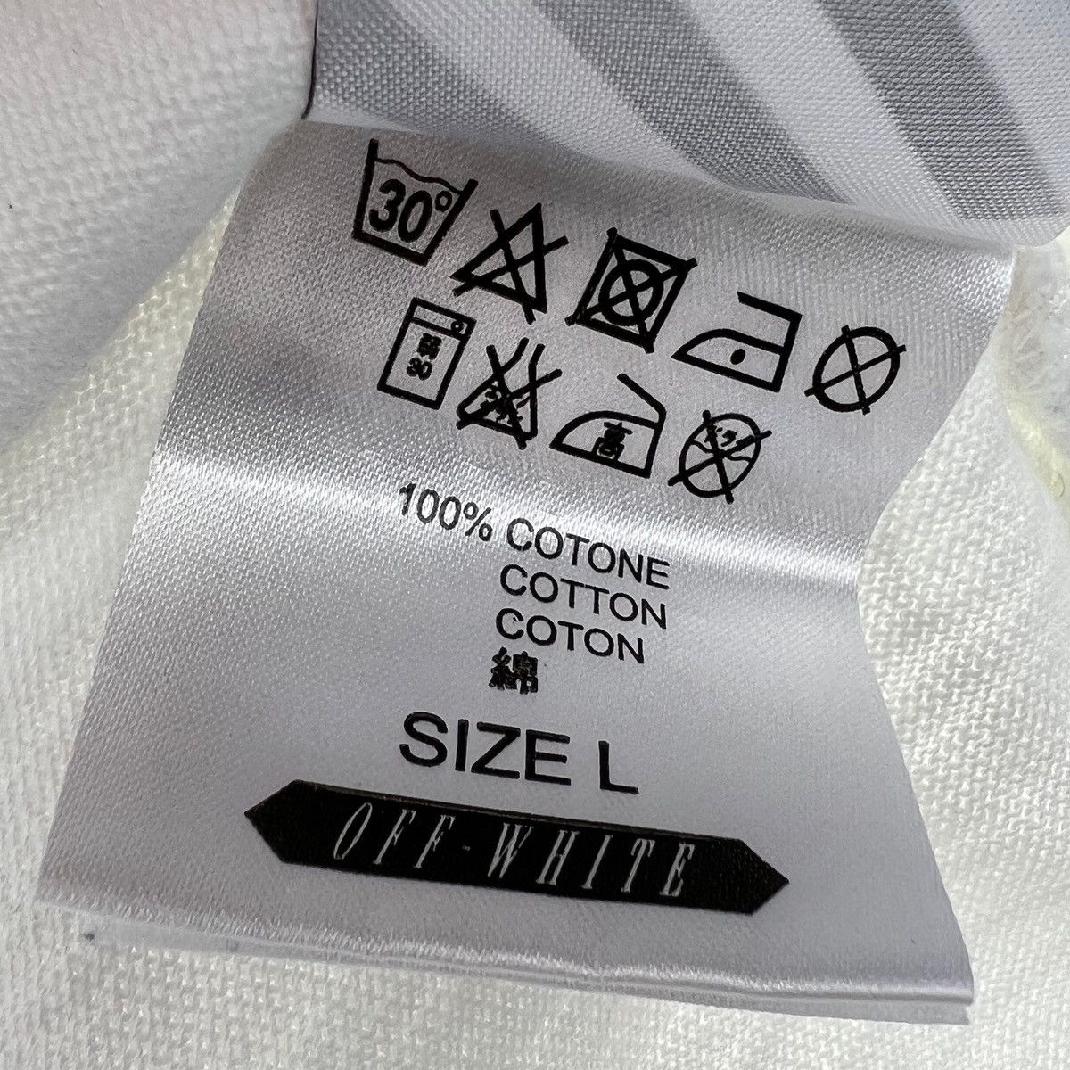 Off-White Off-White Painting Girl T Shirt Size US L / EU 52-54 / 3 - 6 Thumbnail