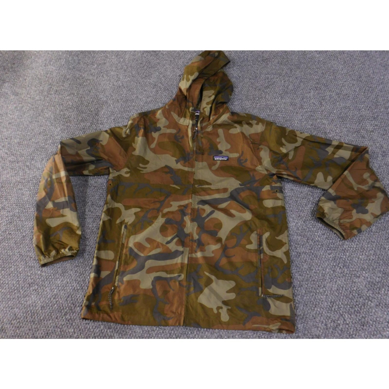Patagonia Patagonia Jacket Mens Small Camo Brown Hooded Full Zip Windbreaker Outdoors Coat Size US S / EU 44-46 / 1 - 2 Thumbnail