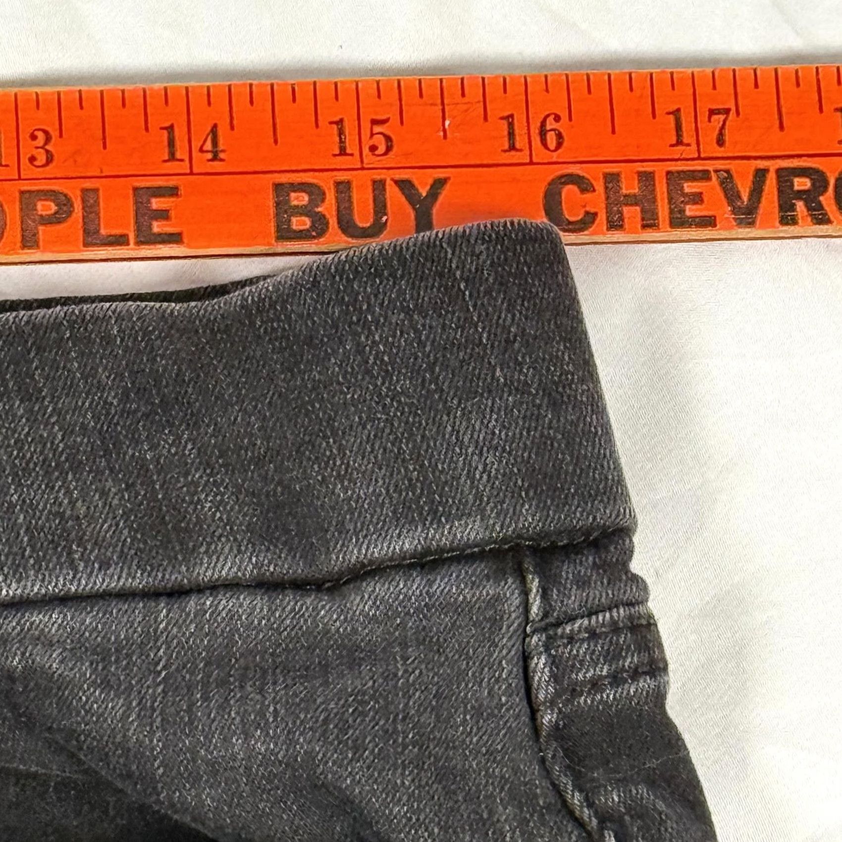 Liz Claiborne Liz Claiborne Jegging Amber Pull-On Black 12 Slim Ankle 25in Inseam Jeans Women’s Size 34" / US 12 / IT 48 - 5 Thumbnail