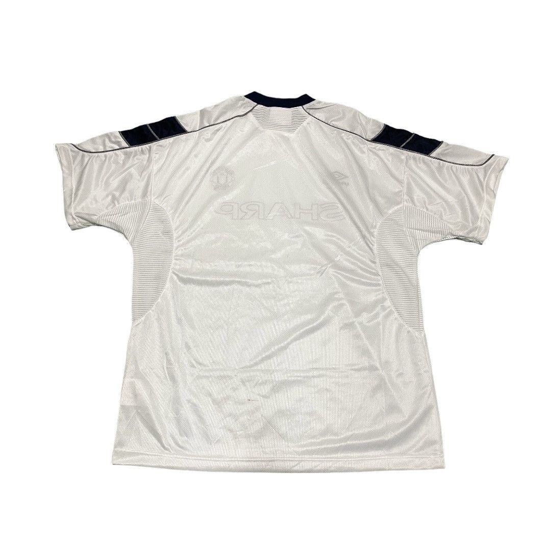 Umbro Manchester United 1999 Away sponsored by sharp⚽️(Deadstock💎) Size US XL / EU 56 / 4 - 2 Thumbnail