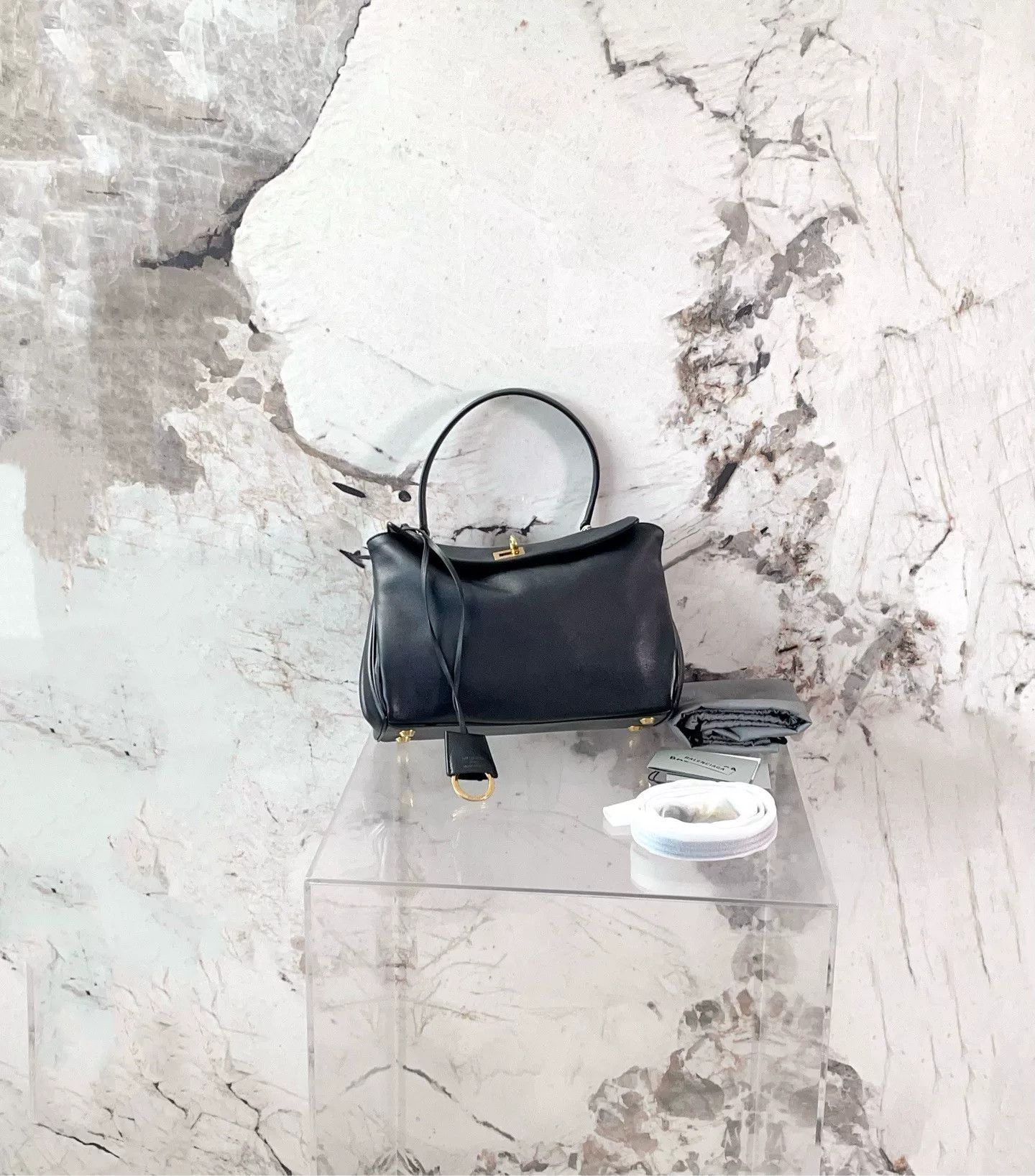 Balenciaga Pre-loved Bag Very good condition Size ONE SIZE - 1 Thumbnail