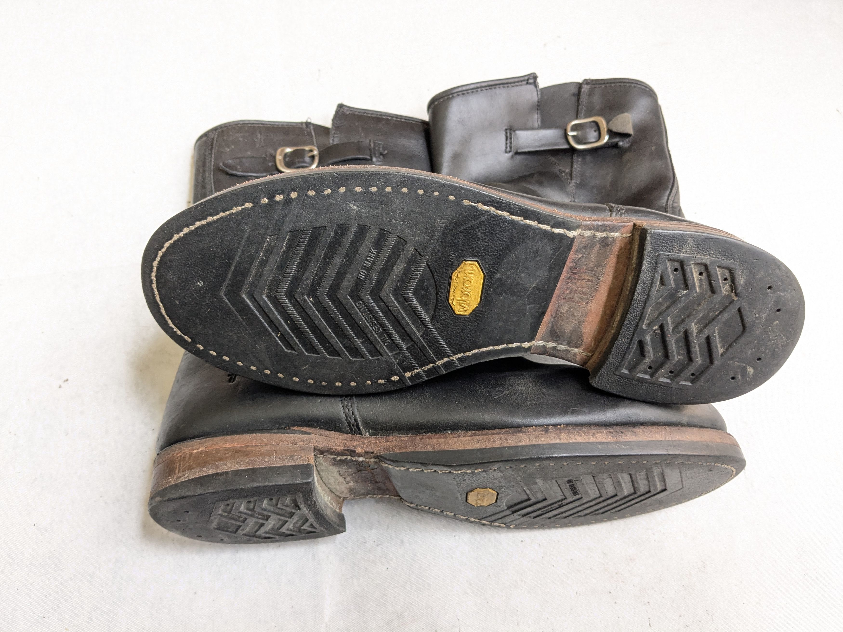 Frye Frye Engineer Boots Black Leather 10 M Leather Buckle Size US 10 / EU 43 - 15 Thumbnail