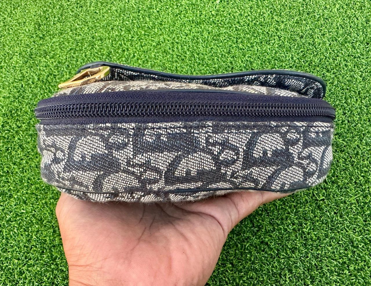 Dior Authentic Christian Dior Diorrisimo Saddle Trotter Pouch Size ONE SIZE - 4 Thumbnail